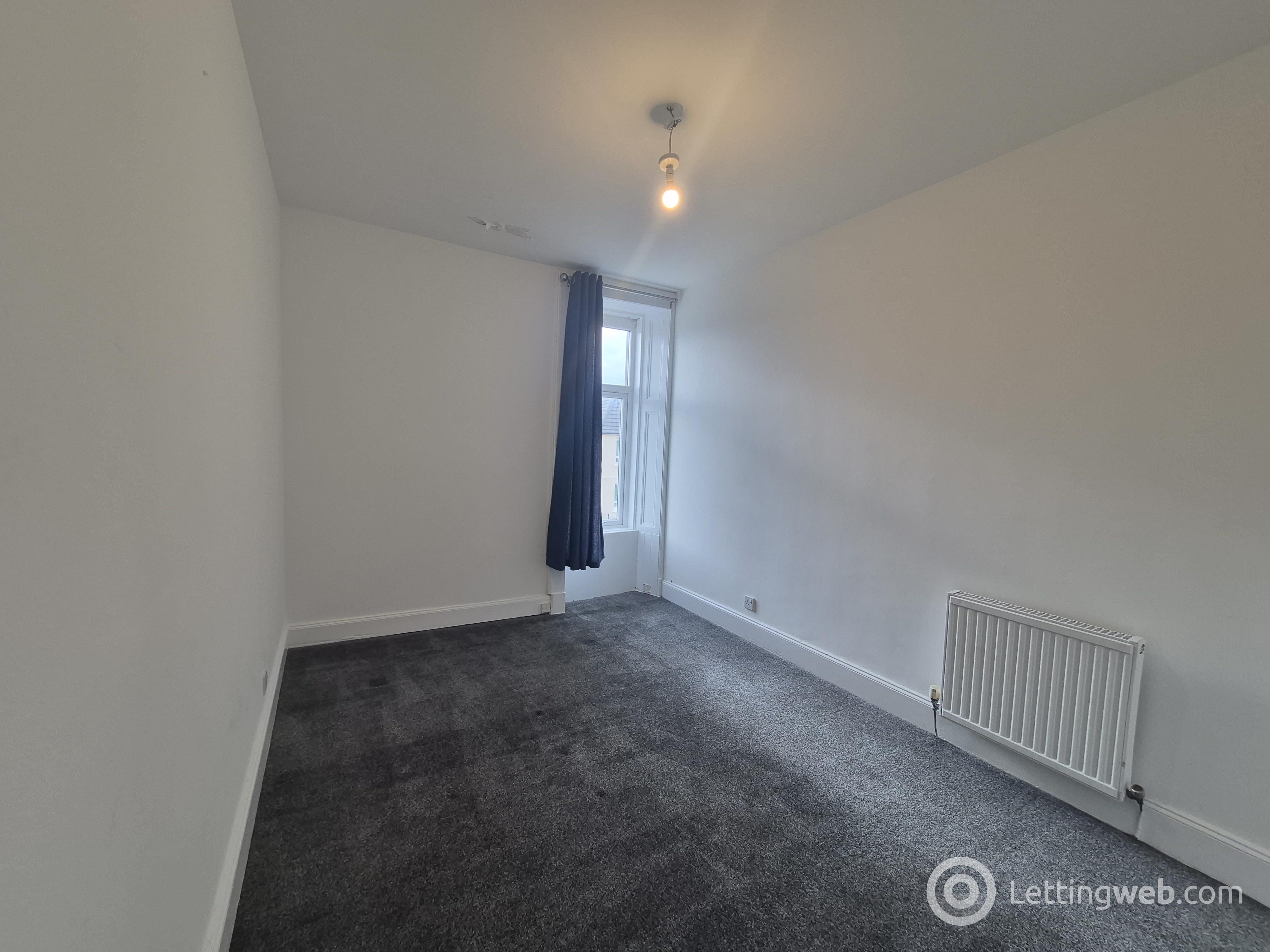 Property to rent in 32 South Marshall Street, Grangemouth, FK3 8LP