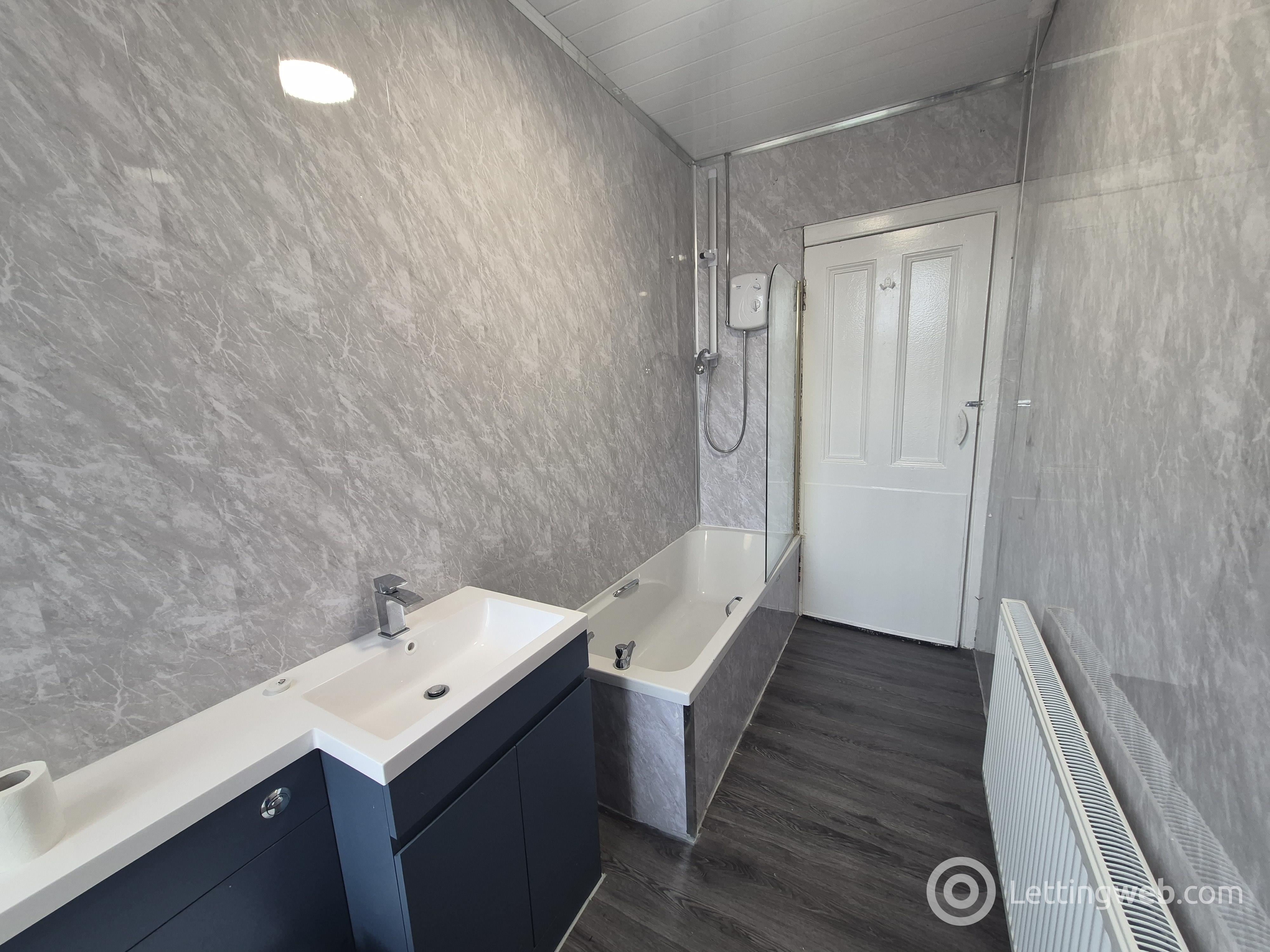 Property to rent in 32 South Marshall Street, Grangemouth, FK3 8LP