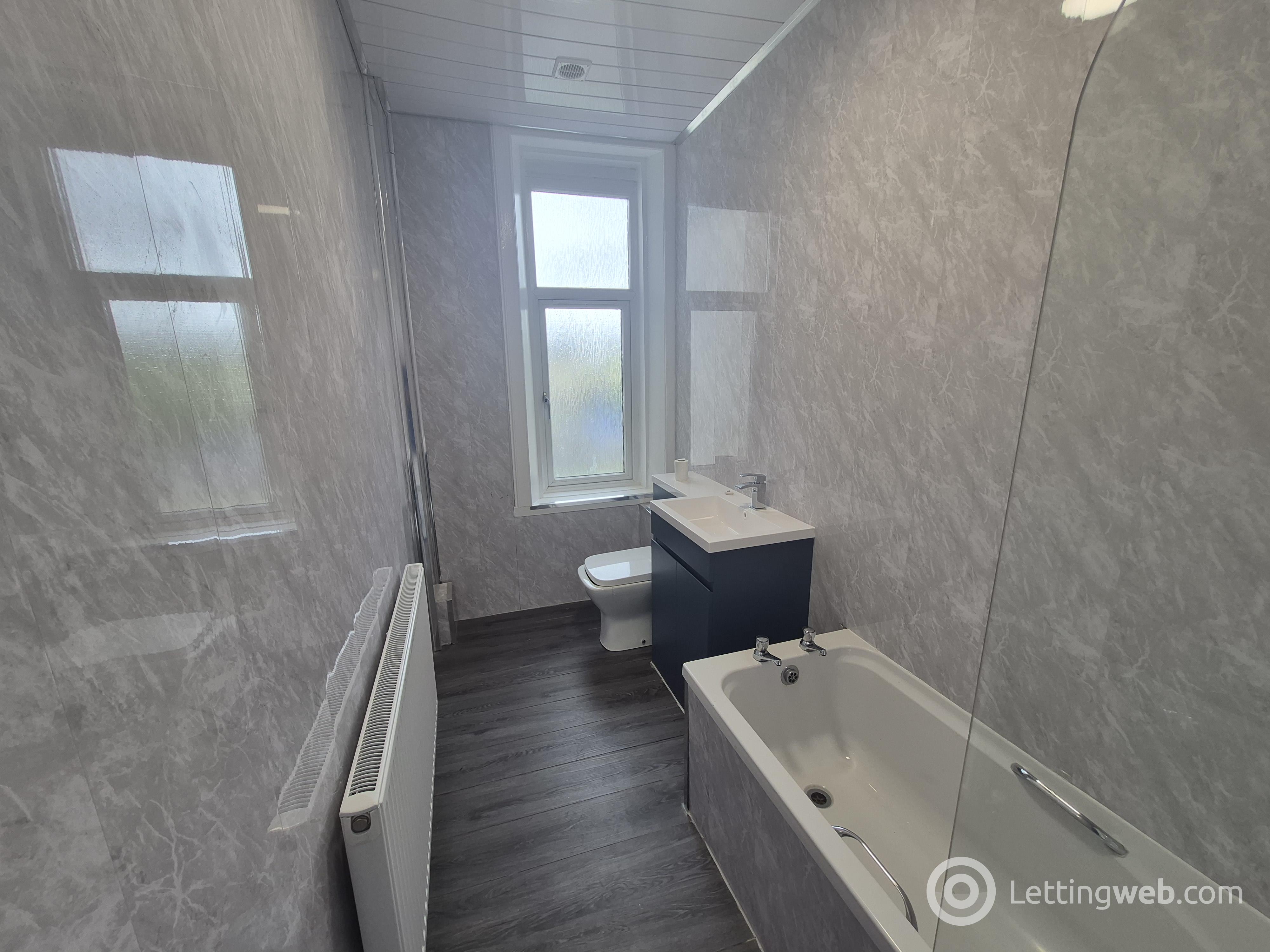 Property to rent in 32 South Marshall Street, Grangemouth, FK3 8LP