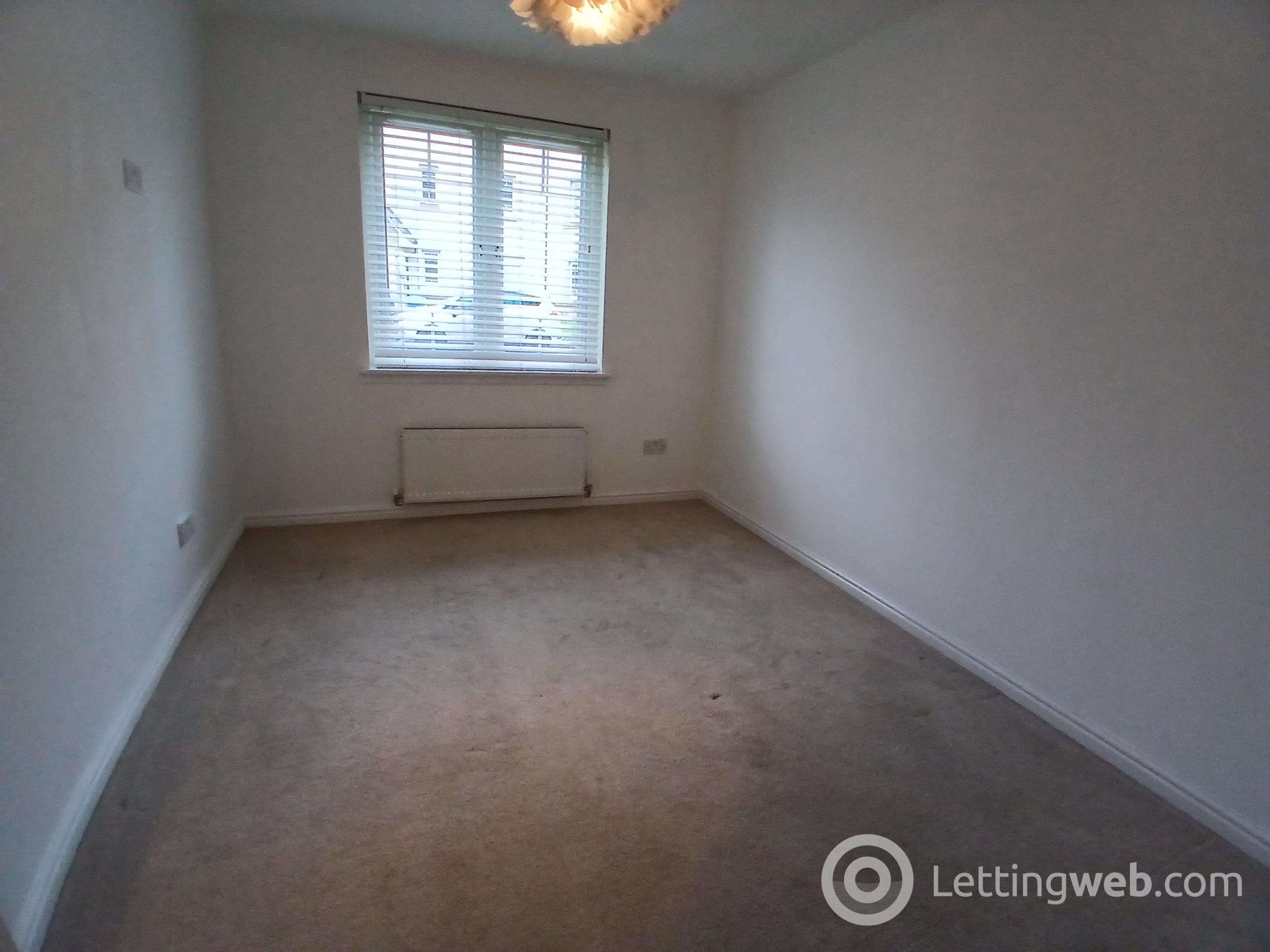 Property to rent in Flat 1, 3 McCormack Place, Larbert, FK5 4TU