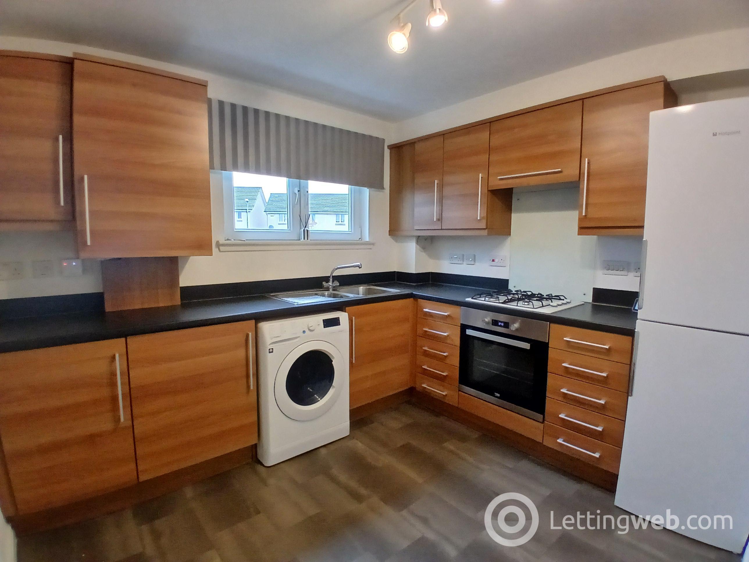 Property to rent in Flat 1, 3 McCormack Place, Larbert, FK5 4TU