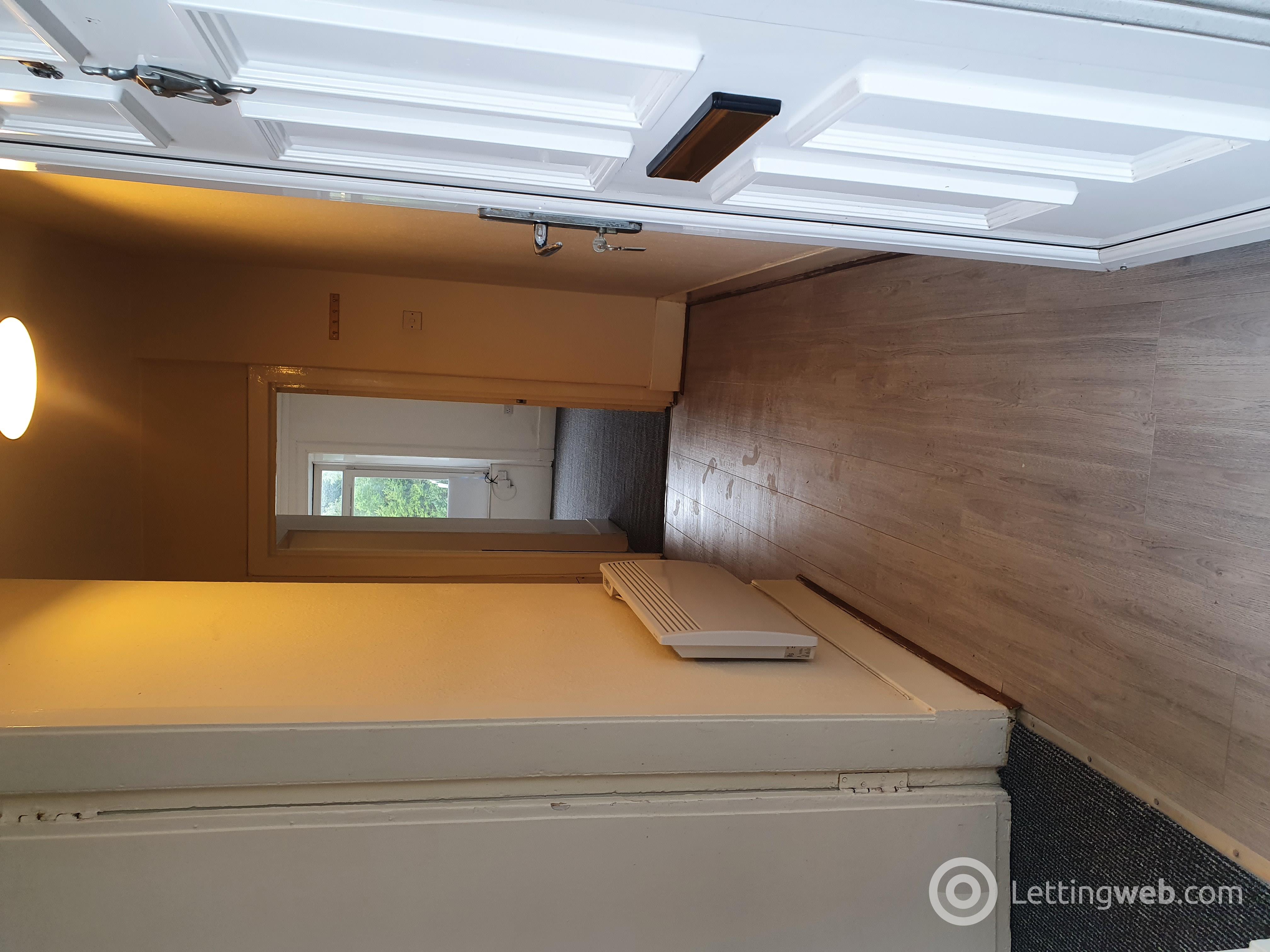 Property to rent in Links Road, Bo'ness, EH51 9AN