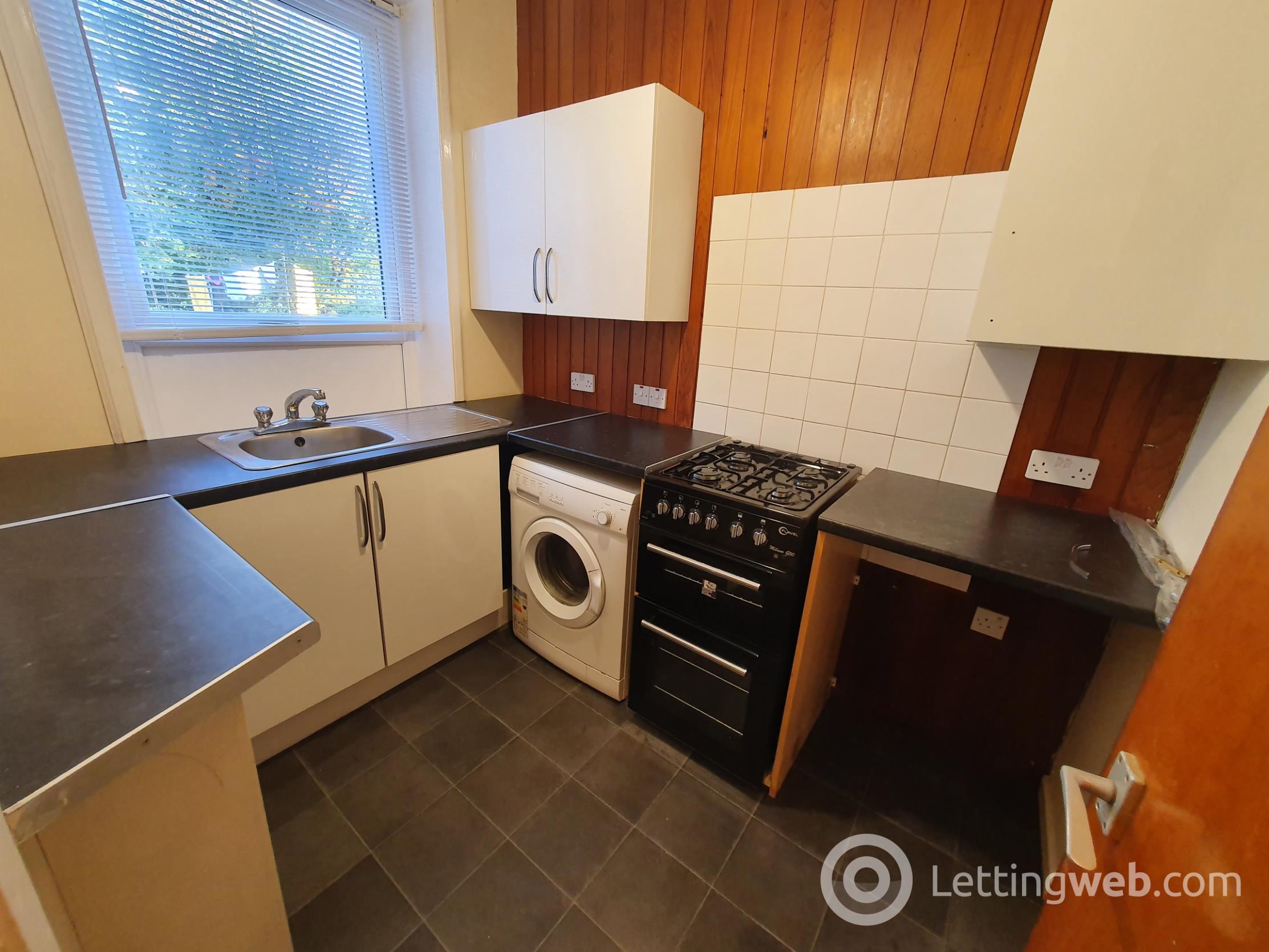 Property to rent in Stewart Road, Falkirk, FK2 7AQ