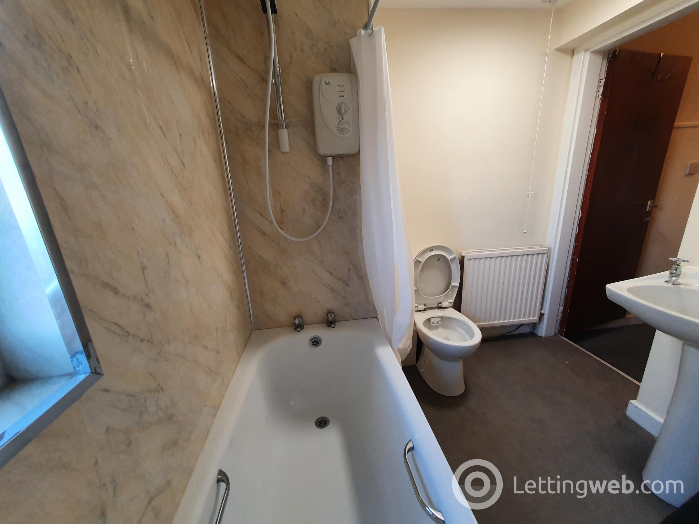 Property to rent in Stewart Road, Falkirk, FK2 7AQ