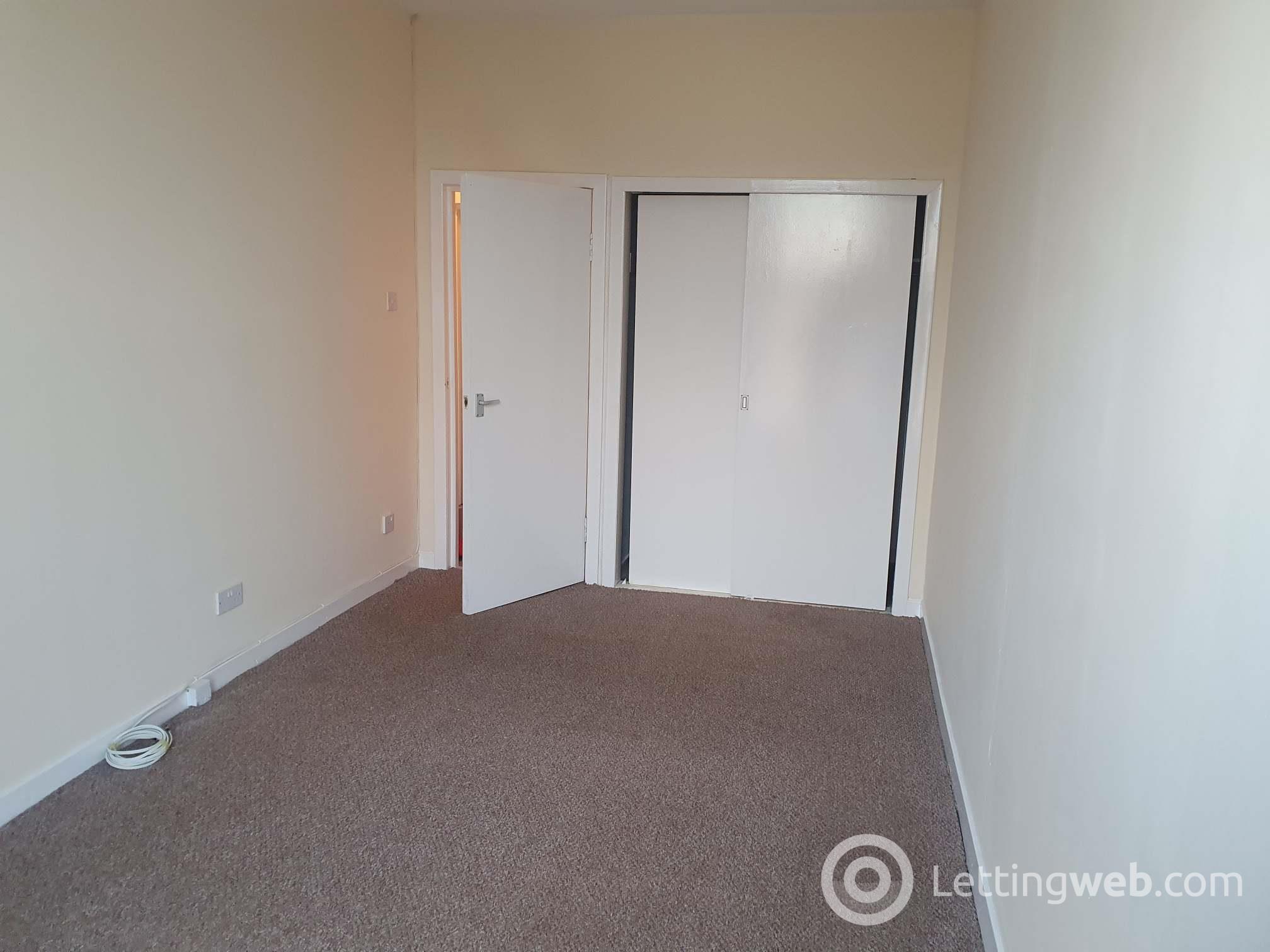 Property to rent in Bo'ness Road, Grangemouth, FK3 8AF