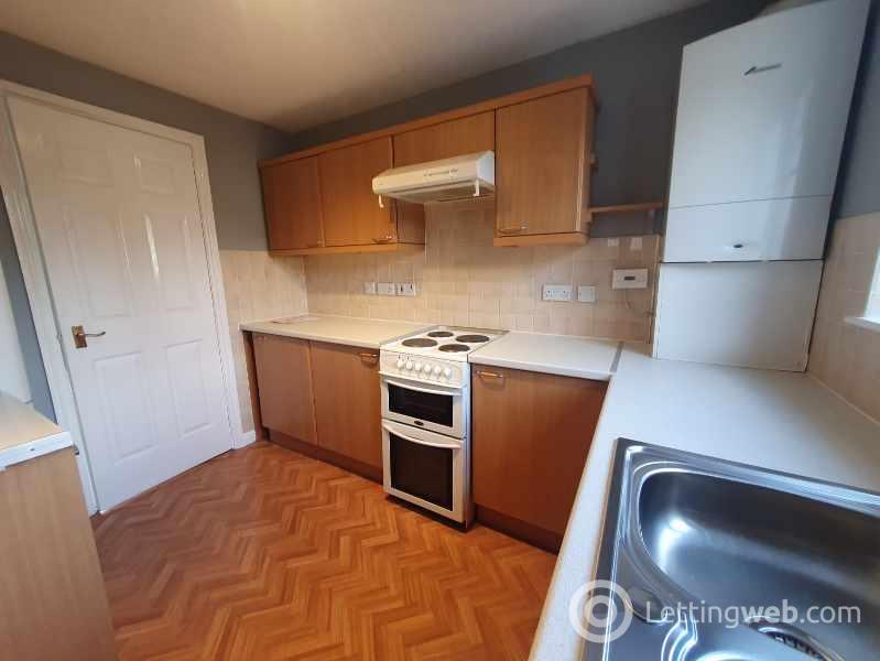 Property to rent in 10 Creteil Court, Falkirk, FK1 1UL