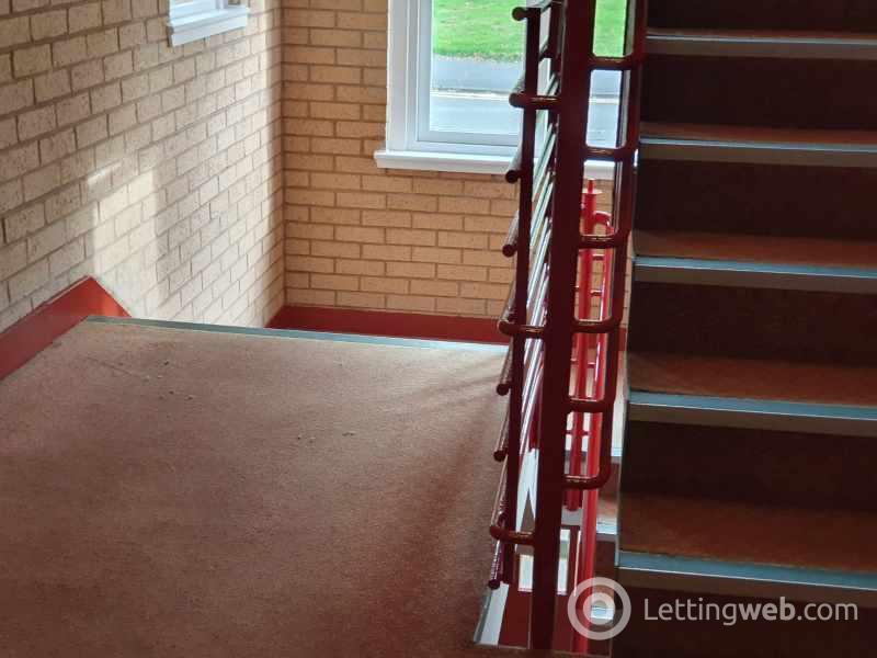Property to rent in 10 Creteil Court, Falkirk, FK1 1UL