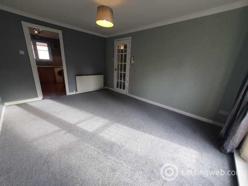 Property to rent in 10 Creteil Court, Falkirk, FK1 1UL