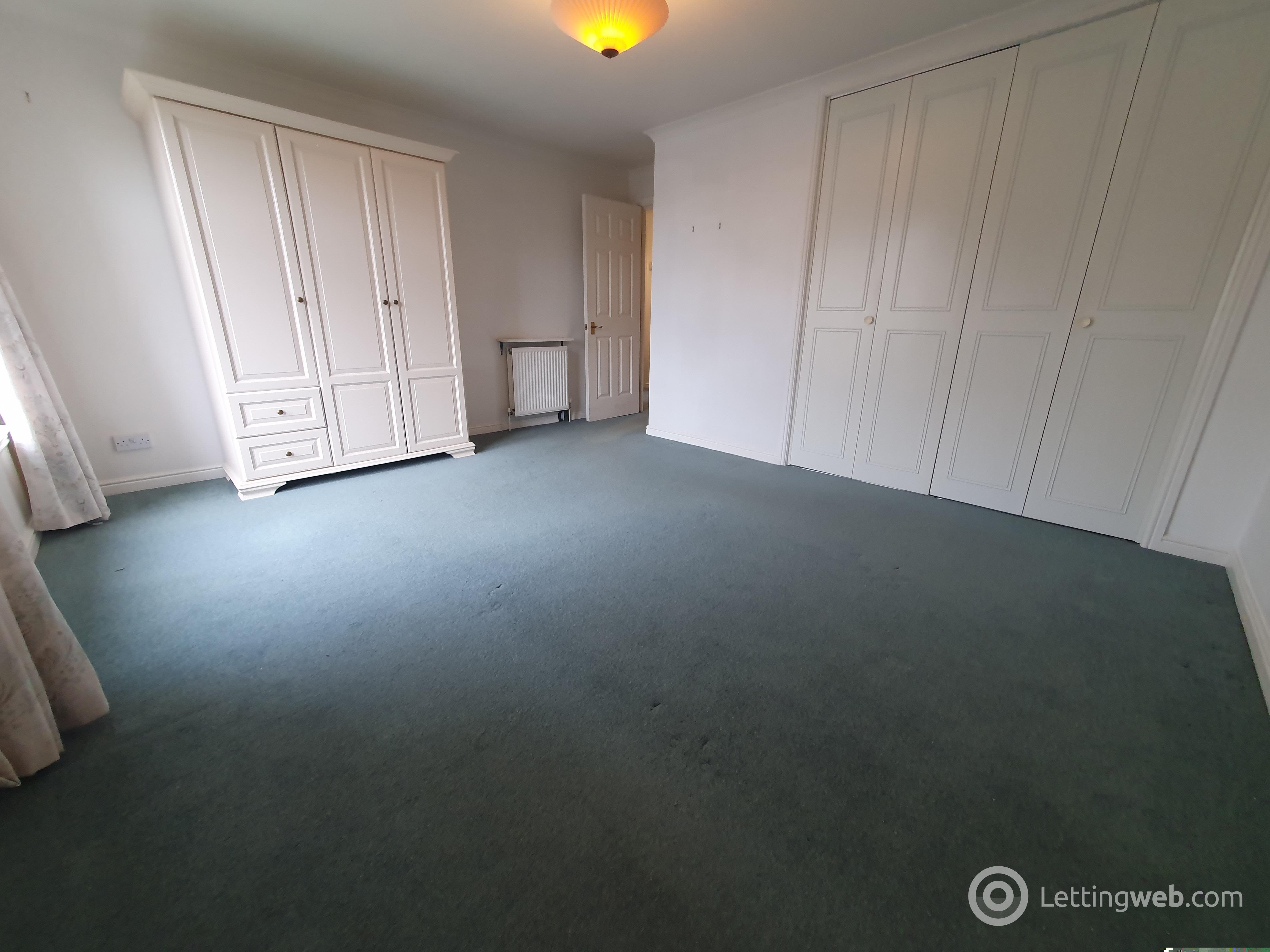 Property to rent in Pleasance Court, Falkirk, FK1 1BF