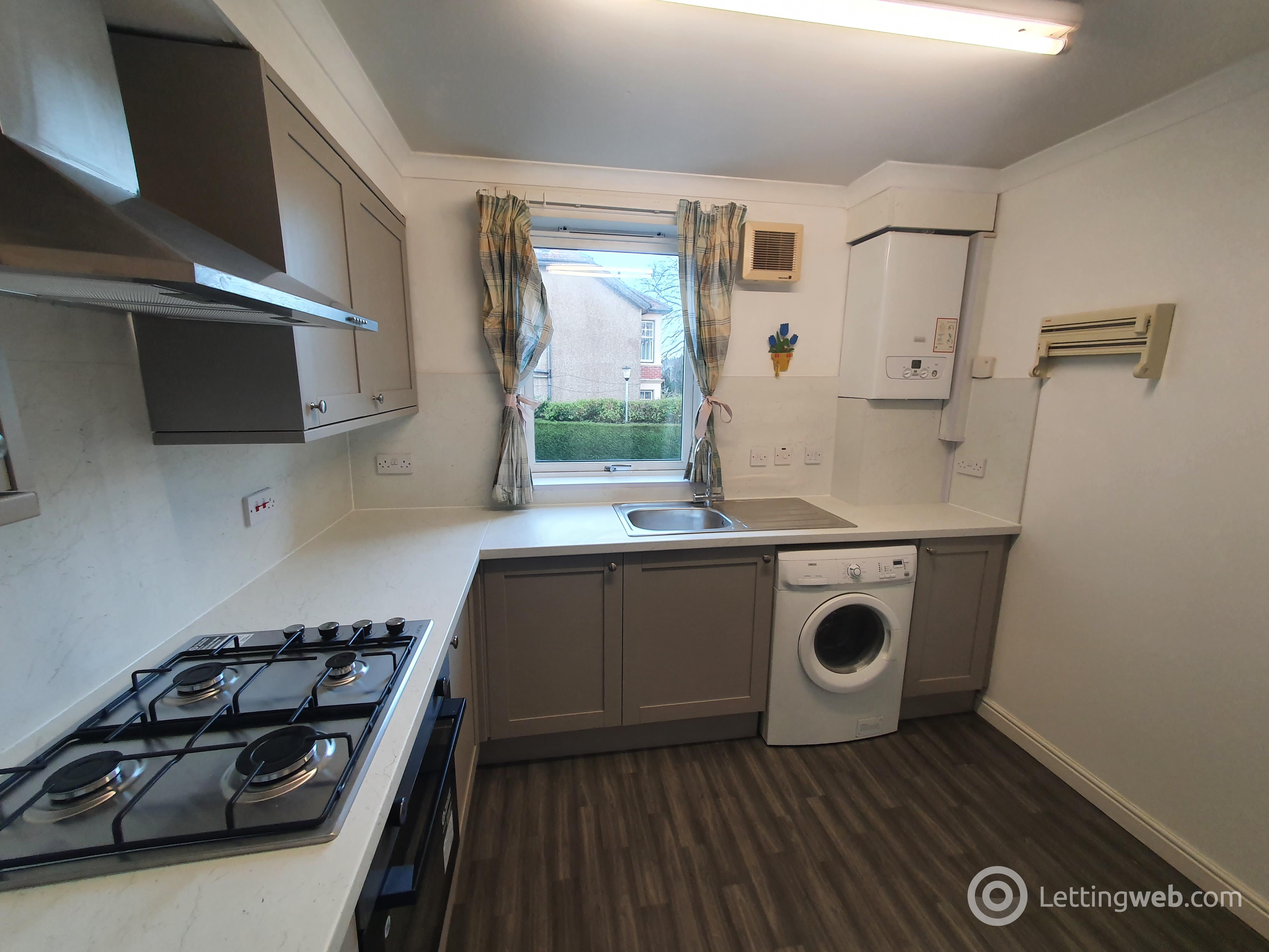 Property to rent in Pleasance Court, Falkirk, FK1 1BF