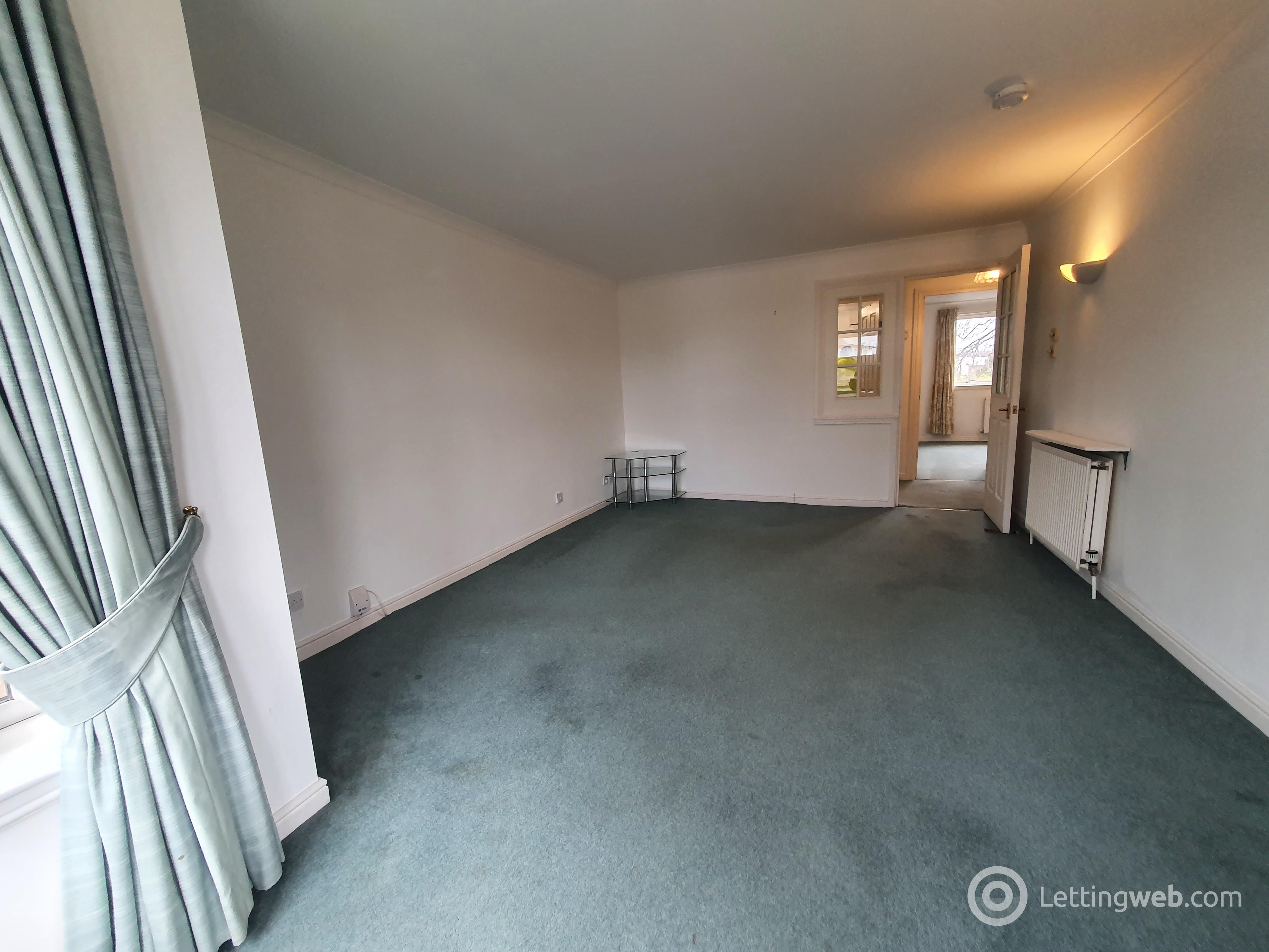 Property to rent in Pleasance Court, Falkirk, FK1 1BF