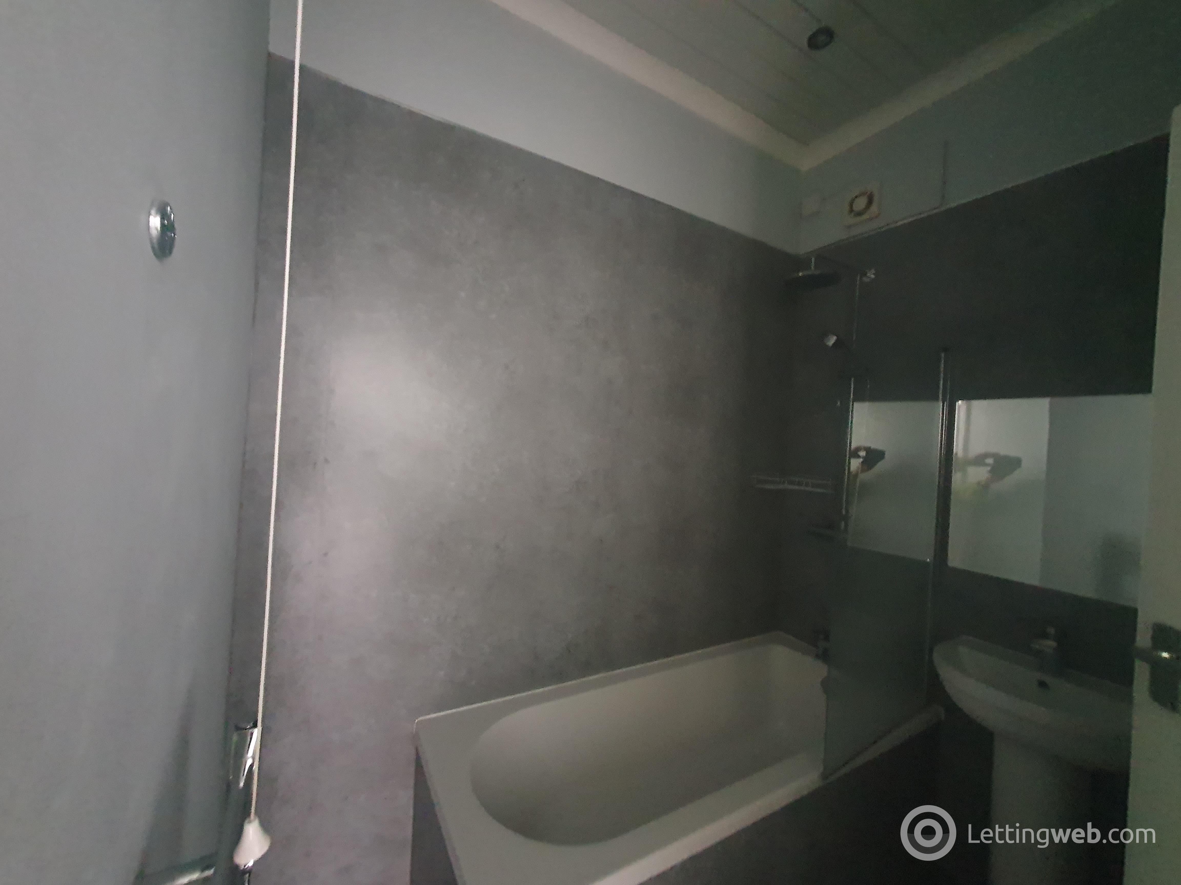 Property to rent in 27A, Dean Road, Bo'ness, EH51 9BQ