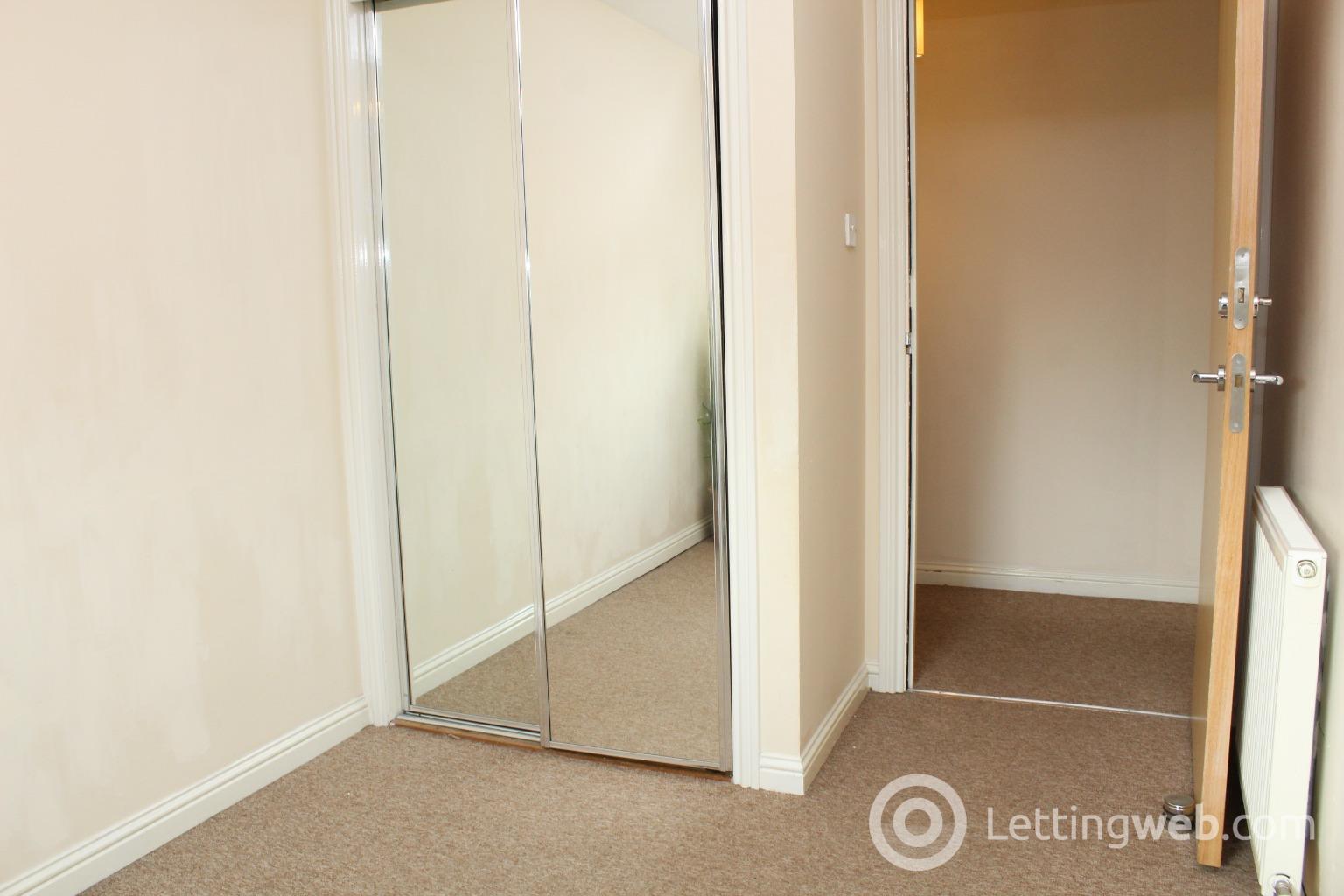 Property to rent in Victoria Road, Dundee, DD1 2NY