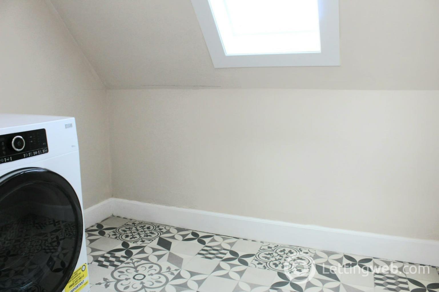 Property to rent in Shaftesbury Road, Dundee, DD2 1HN