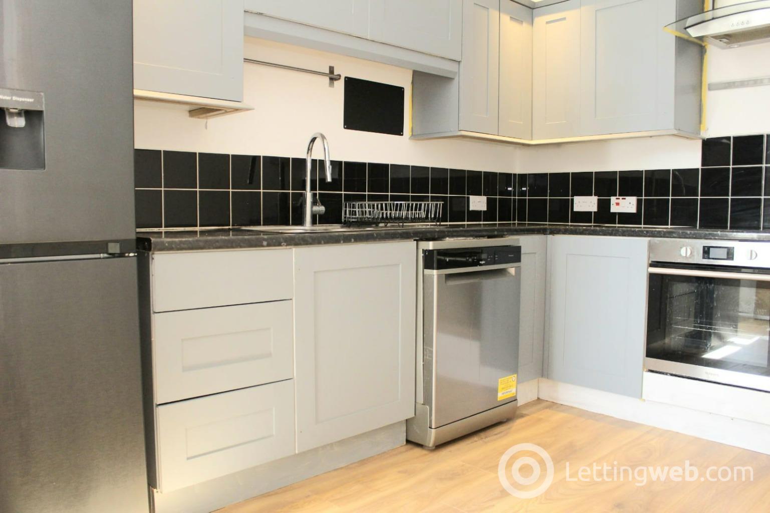 Property to rent in Shaftesbury Road, Dundee, DD2 1HN