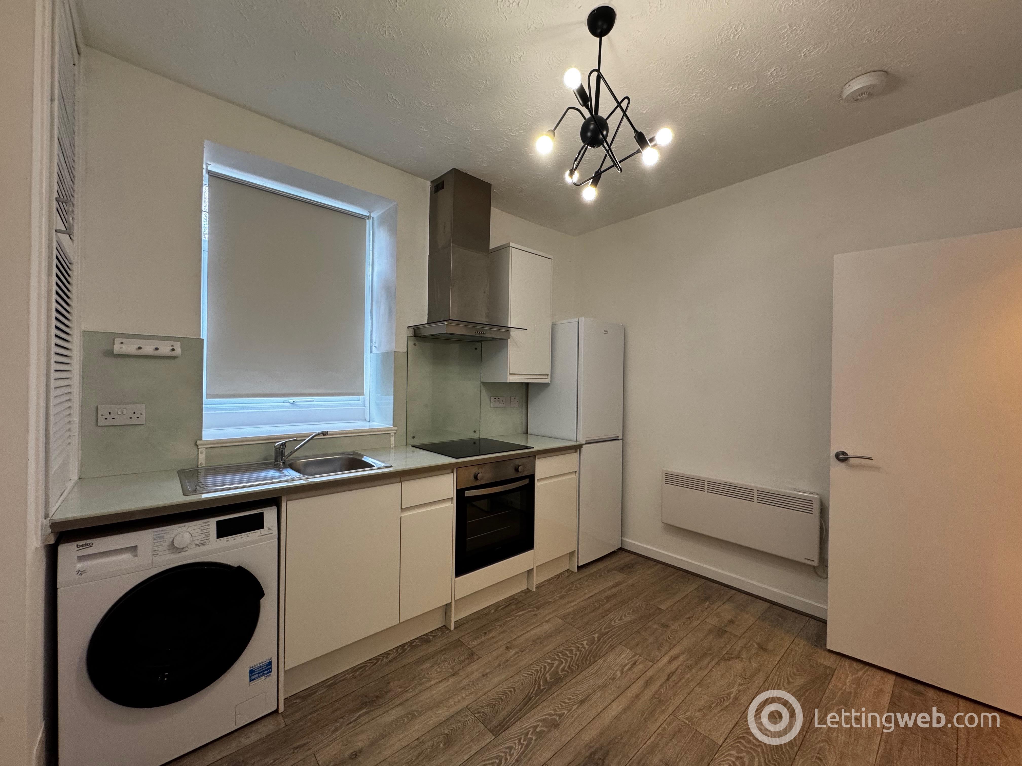 Property to rent in 56 Nelson Street, Aberdeen, AB24 5ES