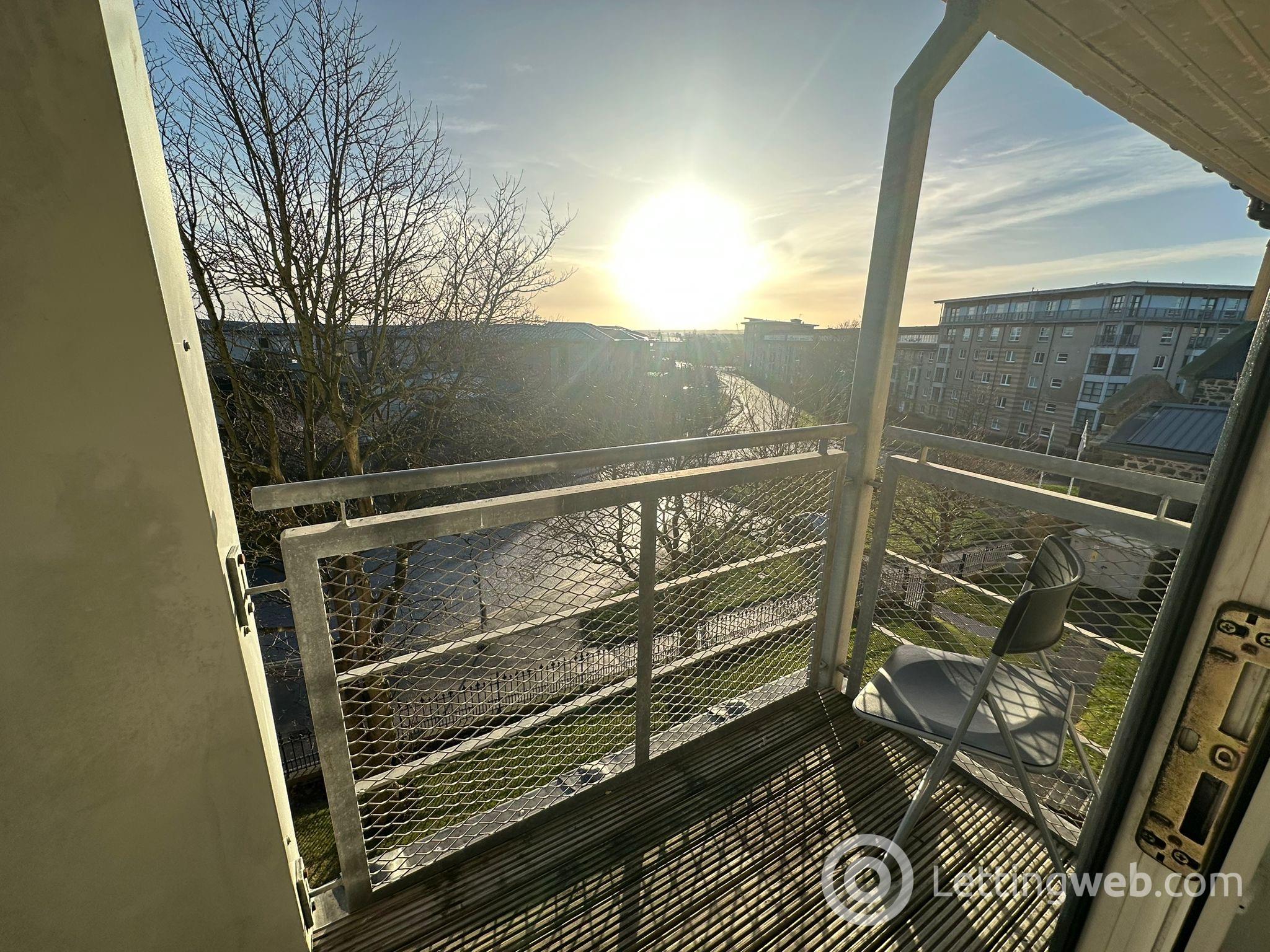 Property to rent in 343 Links Road, Aberdeen, AB24 5DJ