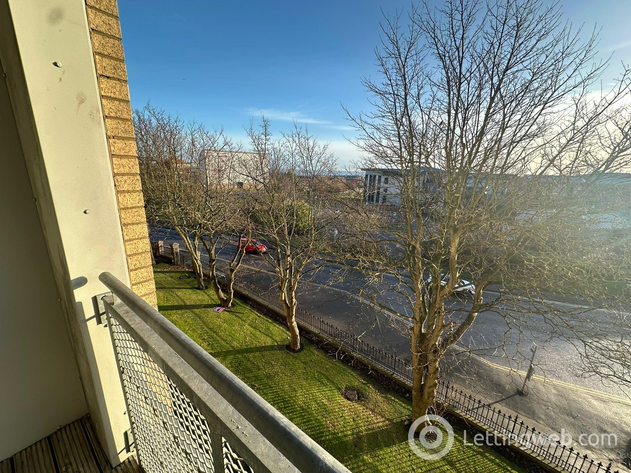 Property to rent in 343 Links Road, Aberdeen, AB24 5DJ