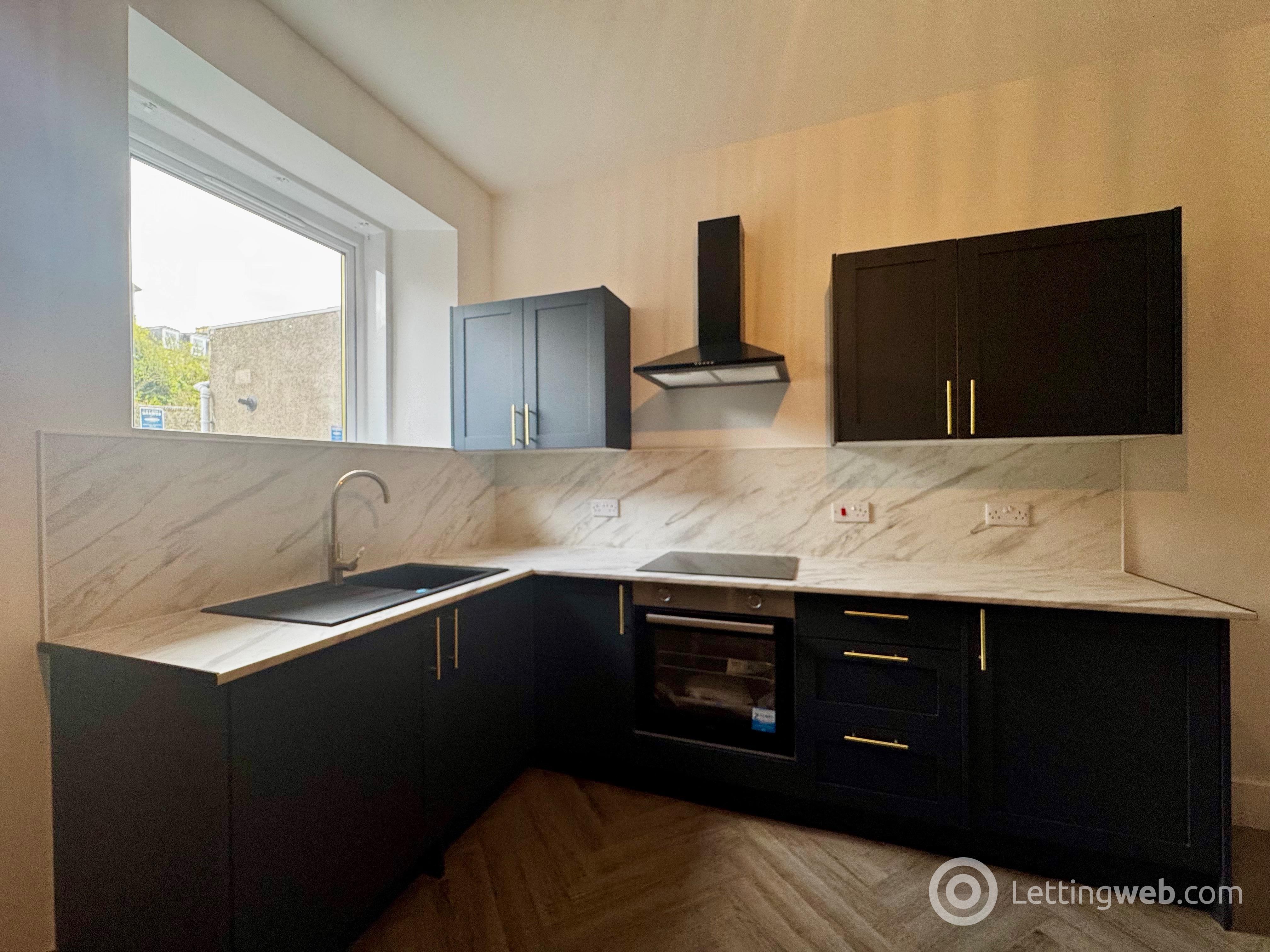 Property to rent in 71 Walker Road, Aberdeen, AB11 8DL