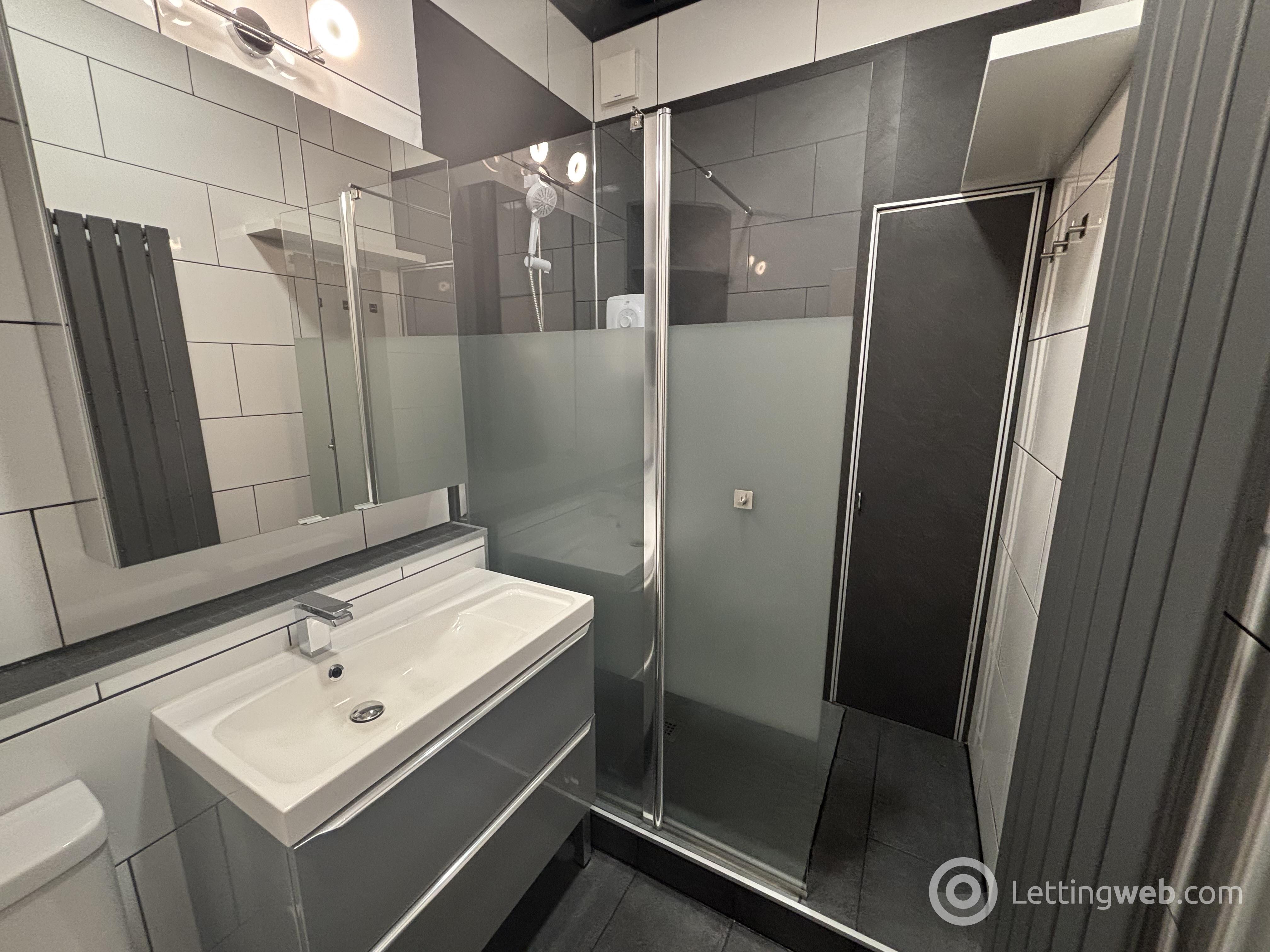 Property to rent in 99 Menzies Road, Aberdeen, AB11 9AN