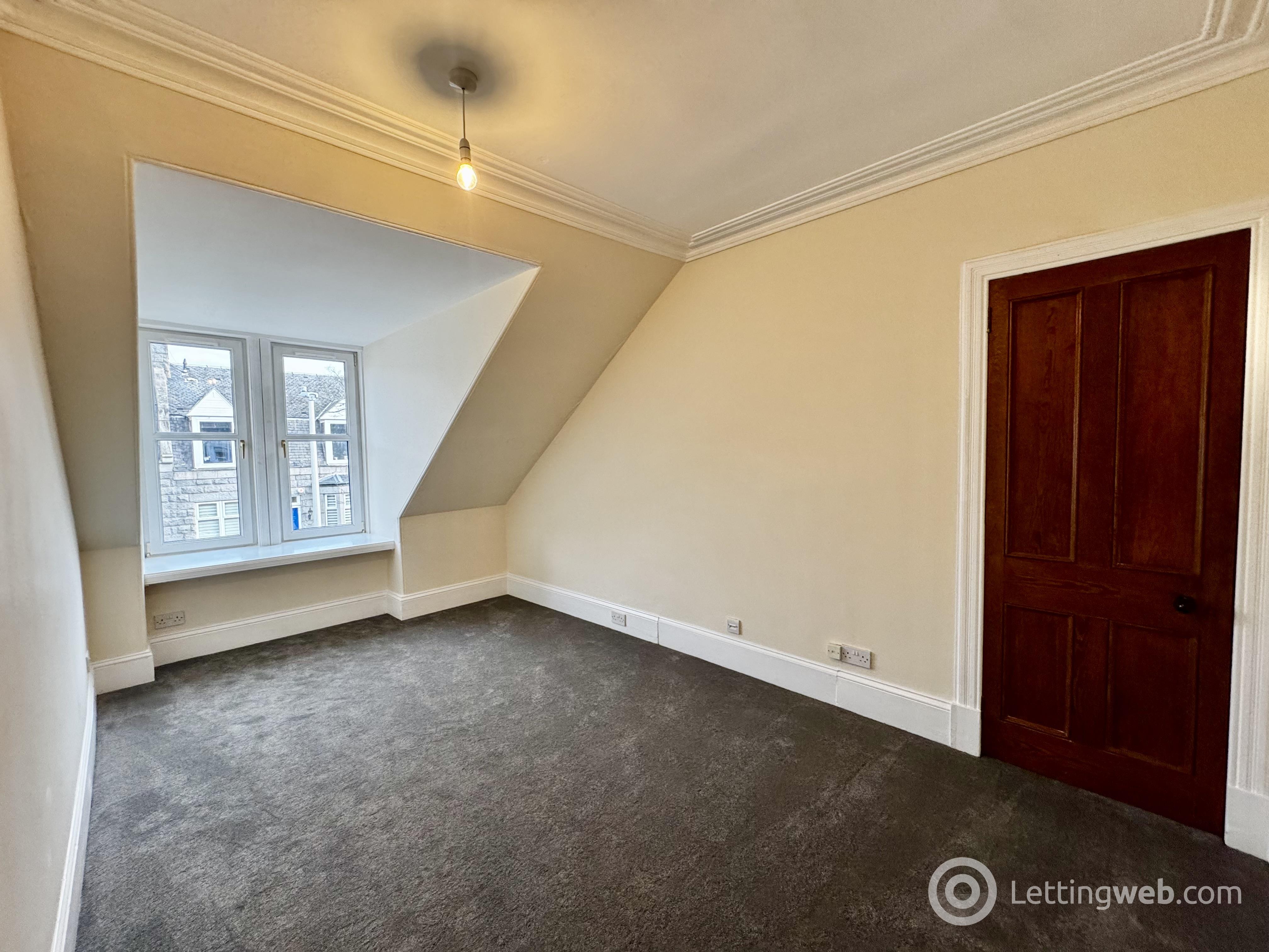 Property to rent in 32 Duthie Terrace, Aberdeen, AB10 7PQ