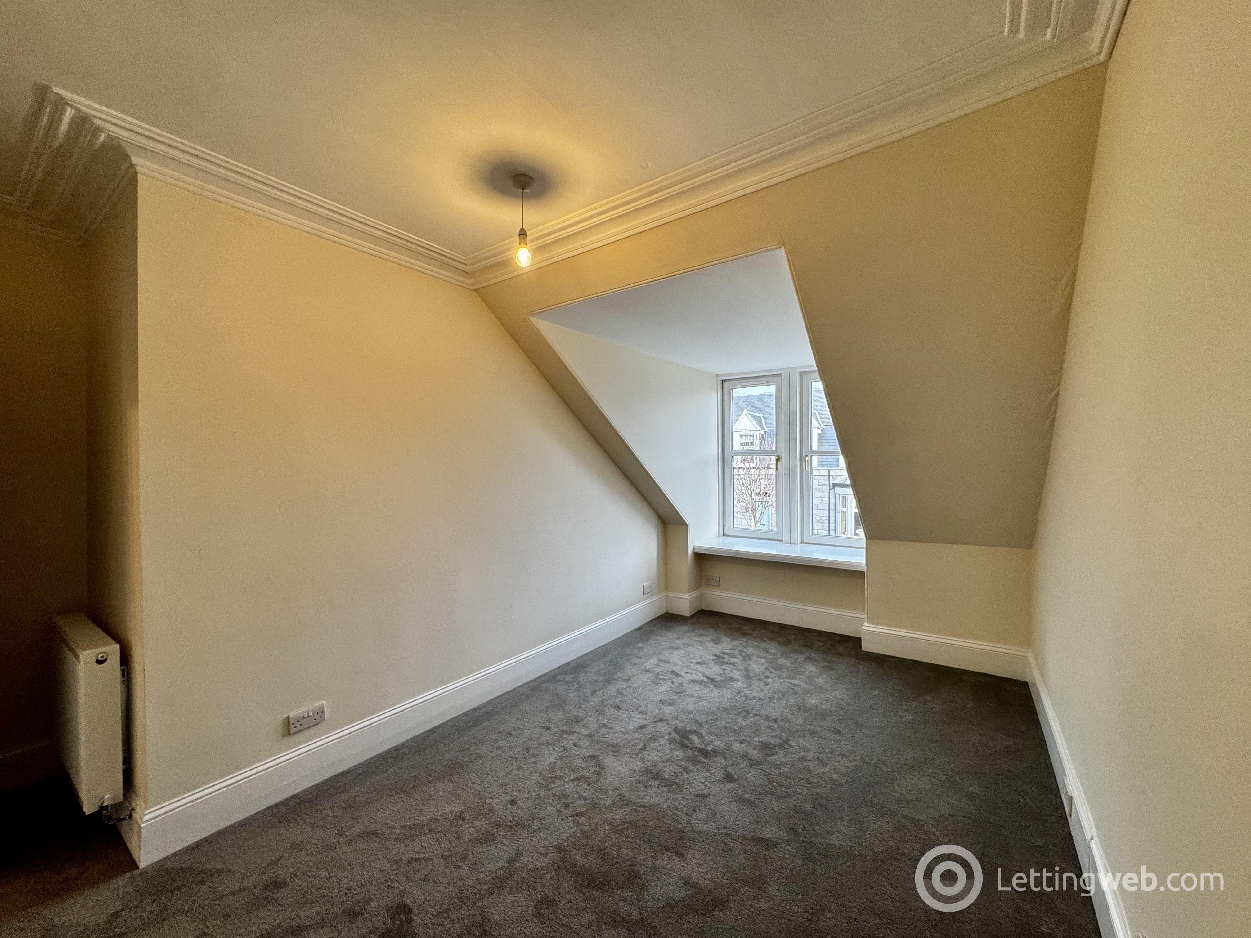 Property to rent in 32 Duthie Terrace, Aberdeen, AB10 7PQ