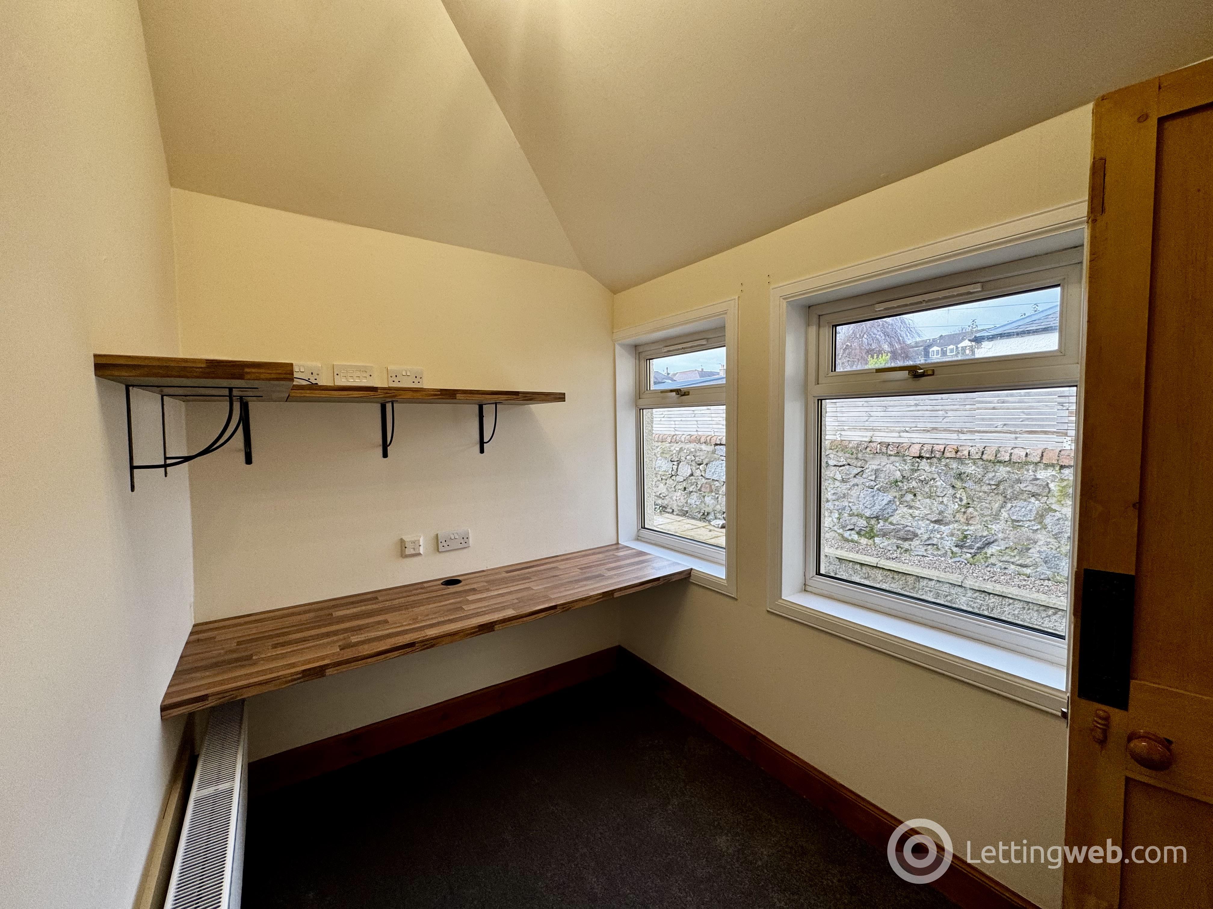 Property to rent in 32 Duthie Terrace, Aberdeen, AB10 7PQ