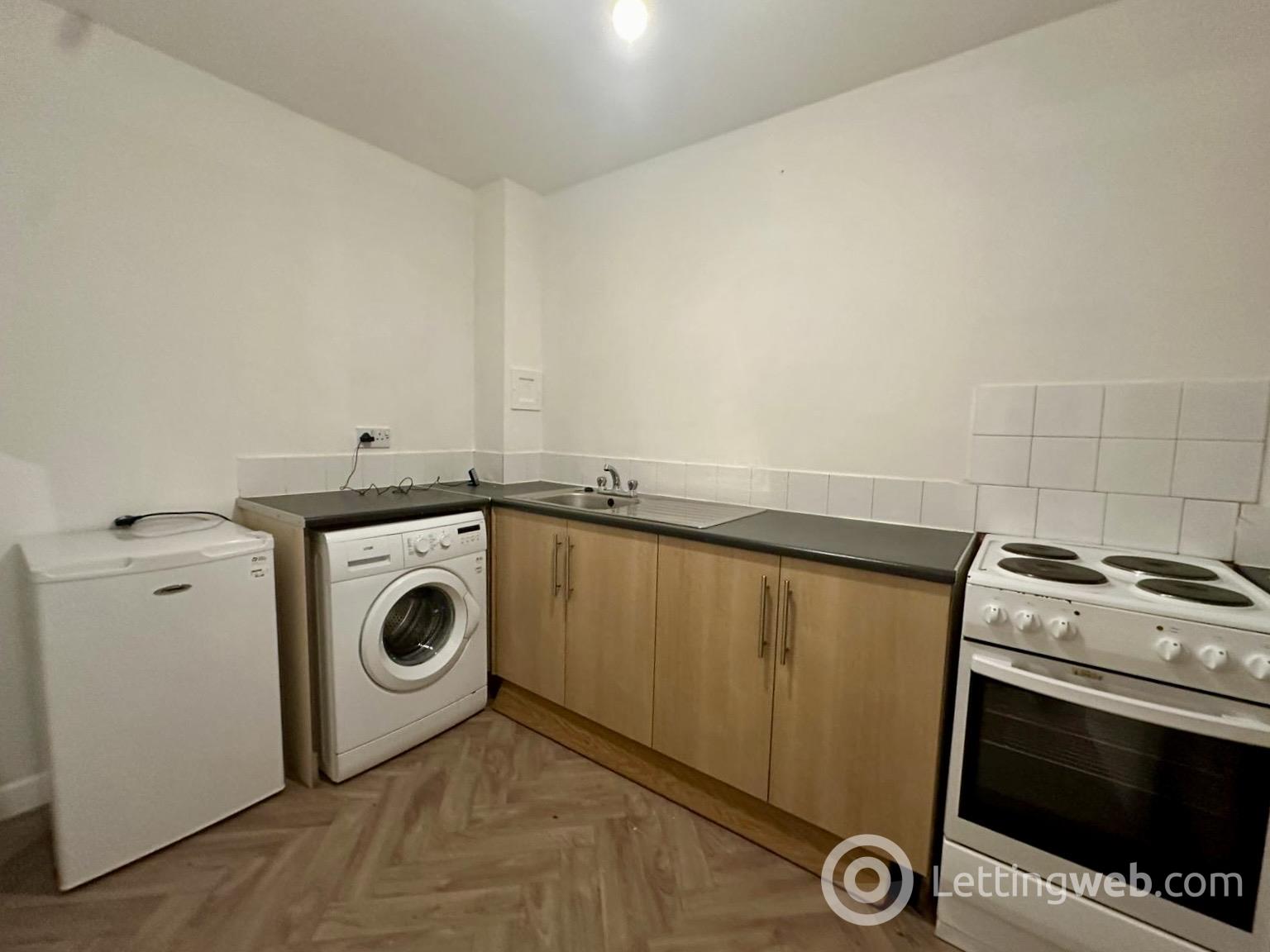 Property to rent in Flat 16, Trinity House, Trinity Quay, Aberdeen, AB11 5AA