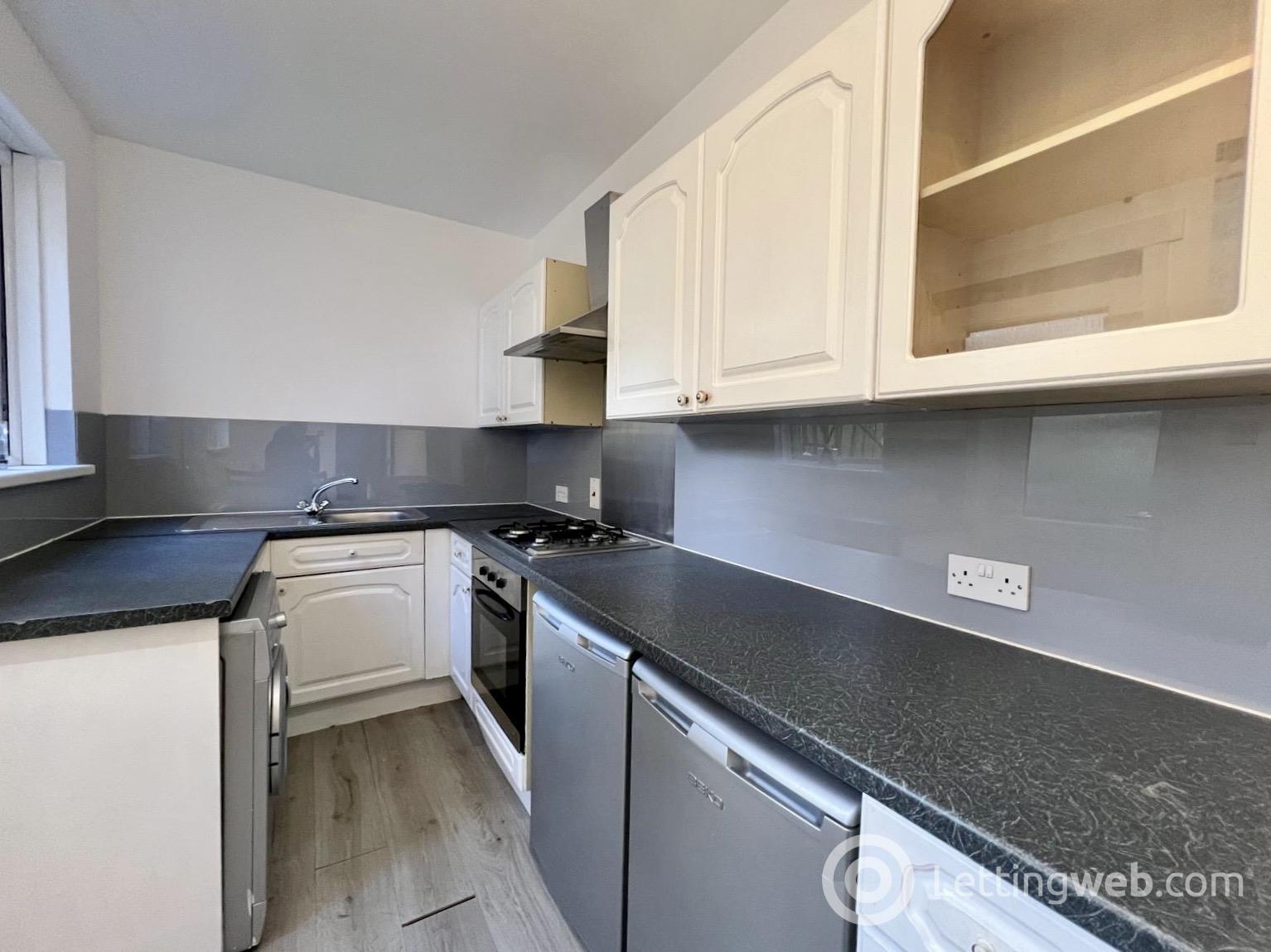 Property to rent in 49 Menzies Road, Aberdeen, AB11 9AT