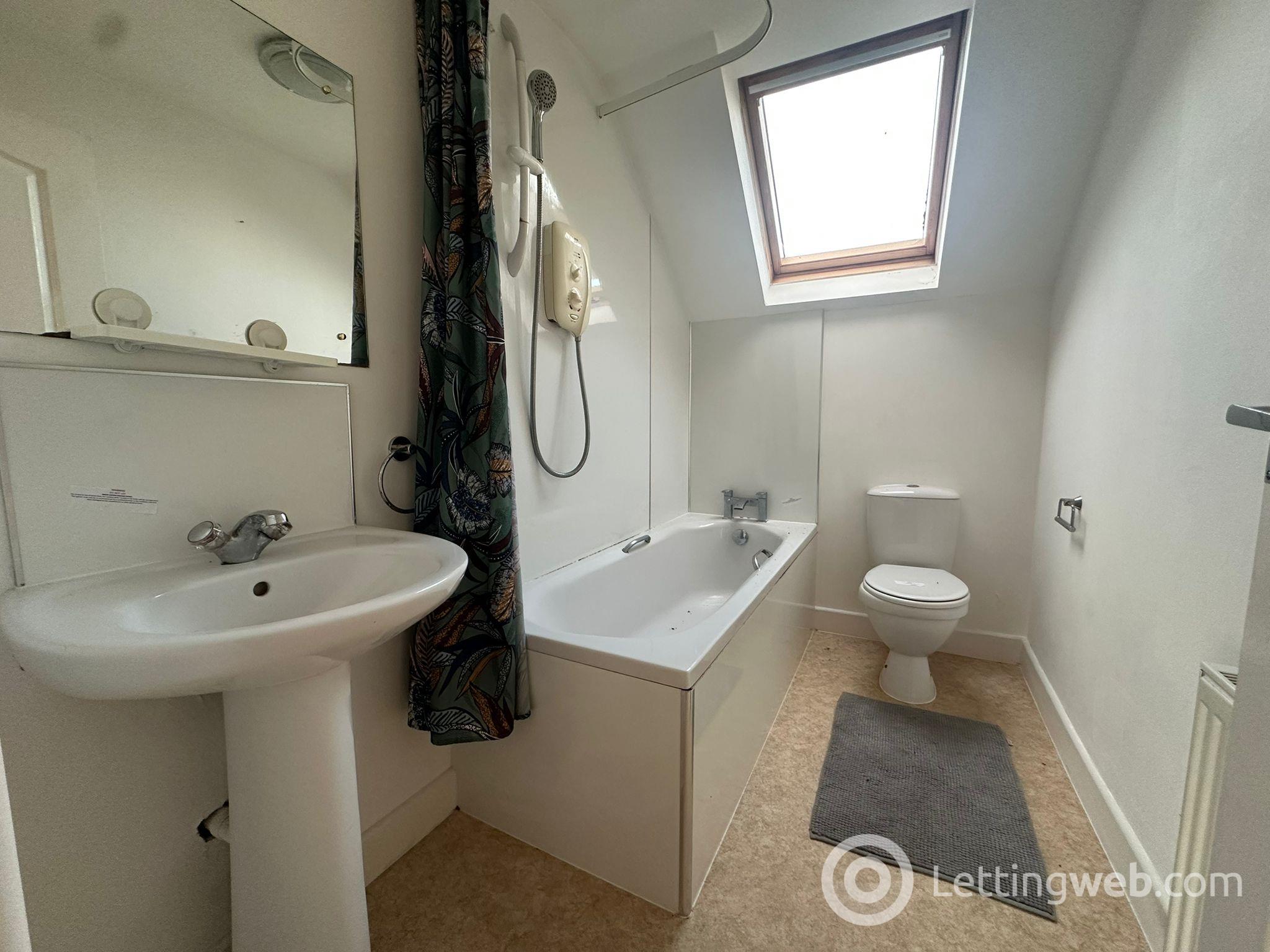 Property to rent in 34 Kintore Place, Aberdeen, AB25 2TP