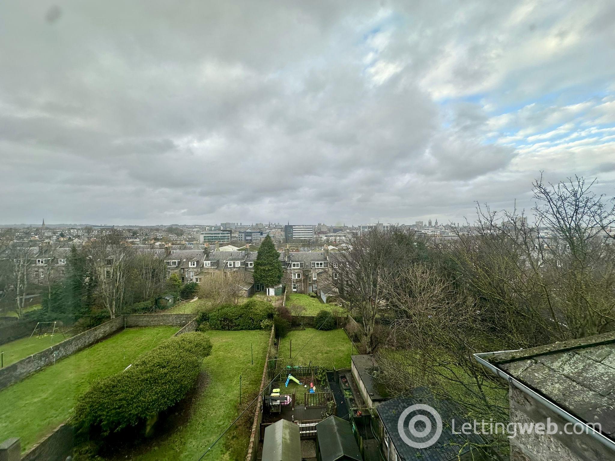 Property to rent in 48 Walker Road, Aberdeen, AB11 8BL