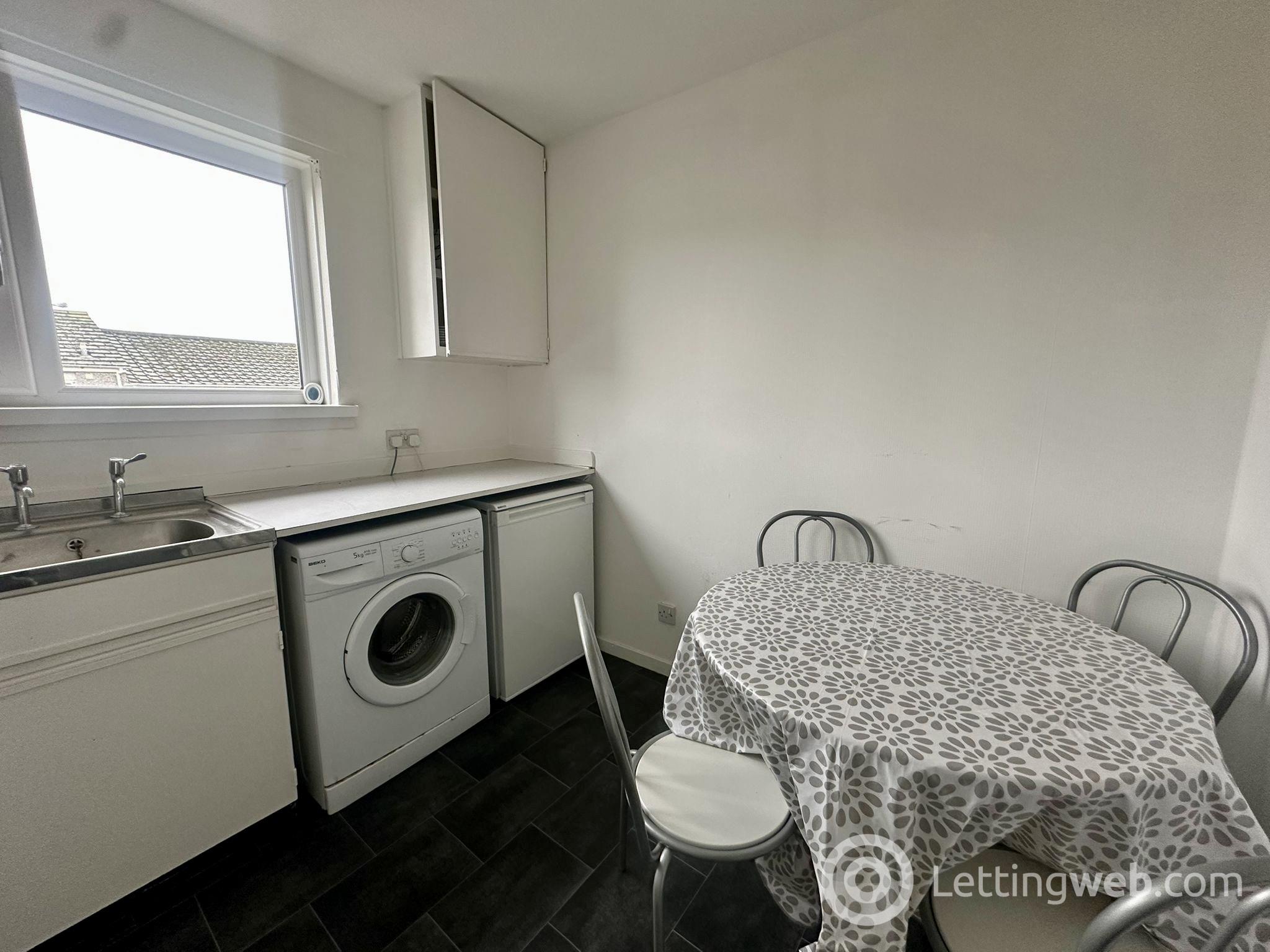 Property to rent in 54 Bonnyview Drive, Aberdeen, AB16 7FW