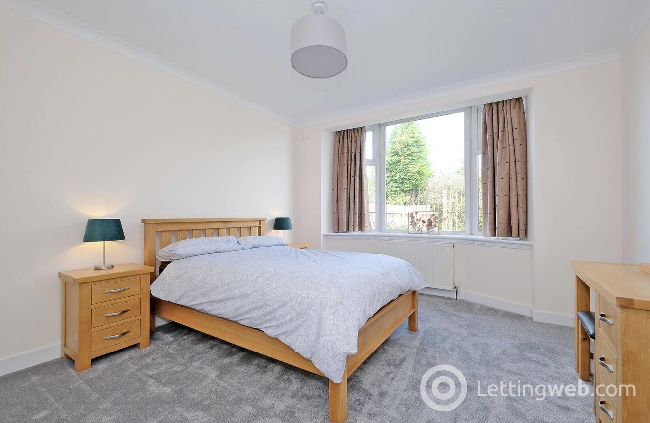 Property to rent in 72 Louisville Avenue, Aberdeen, AB15 4TX