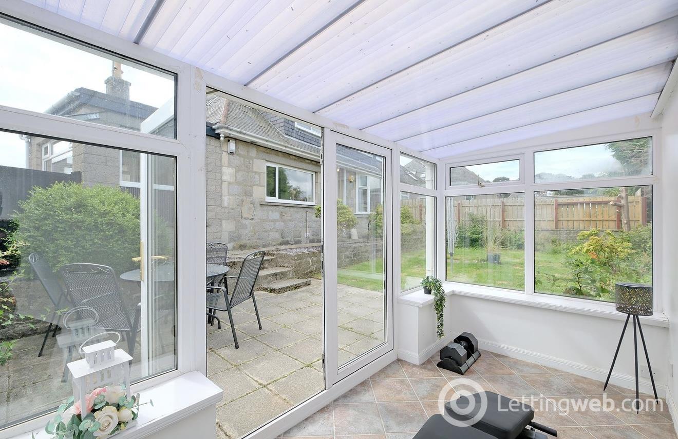 Property to rent in 72 Louisville Avenue, Aberdeen, AB15 4TX