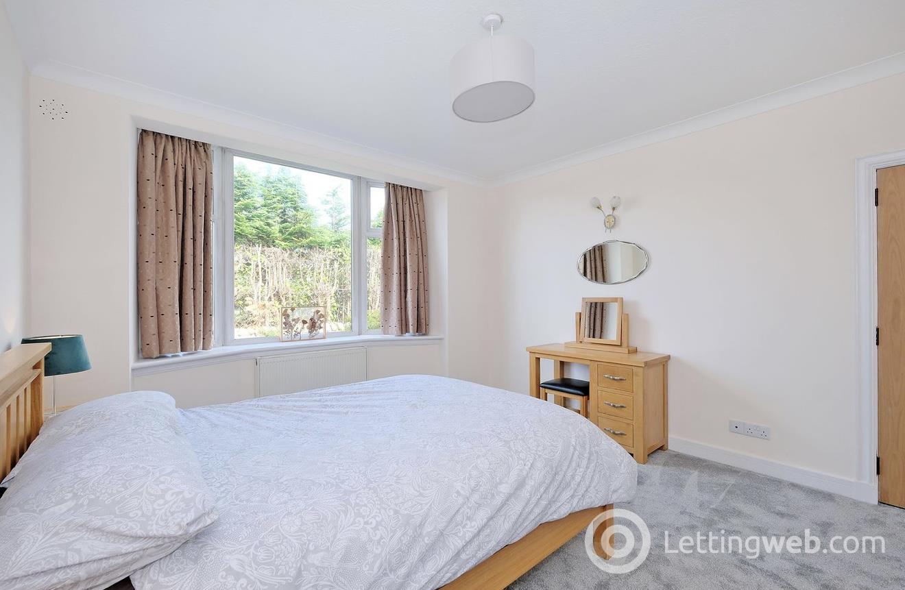 Property to rent in 72 Louisville Avenue, Aberdeen, AB15 4TX