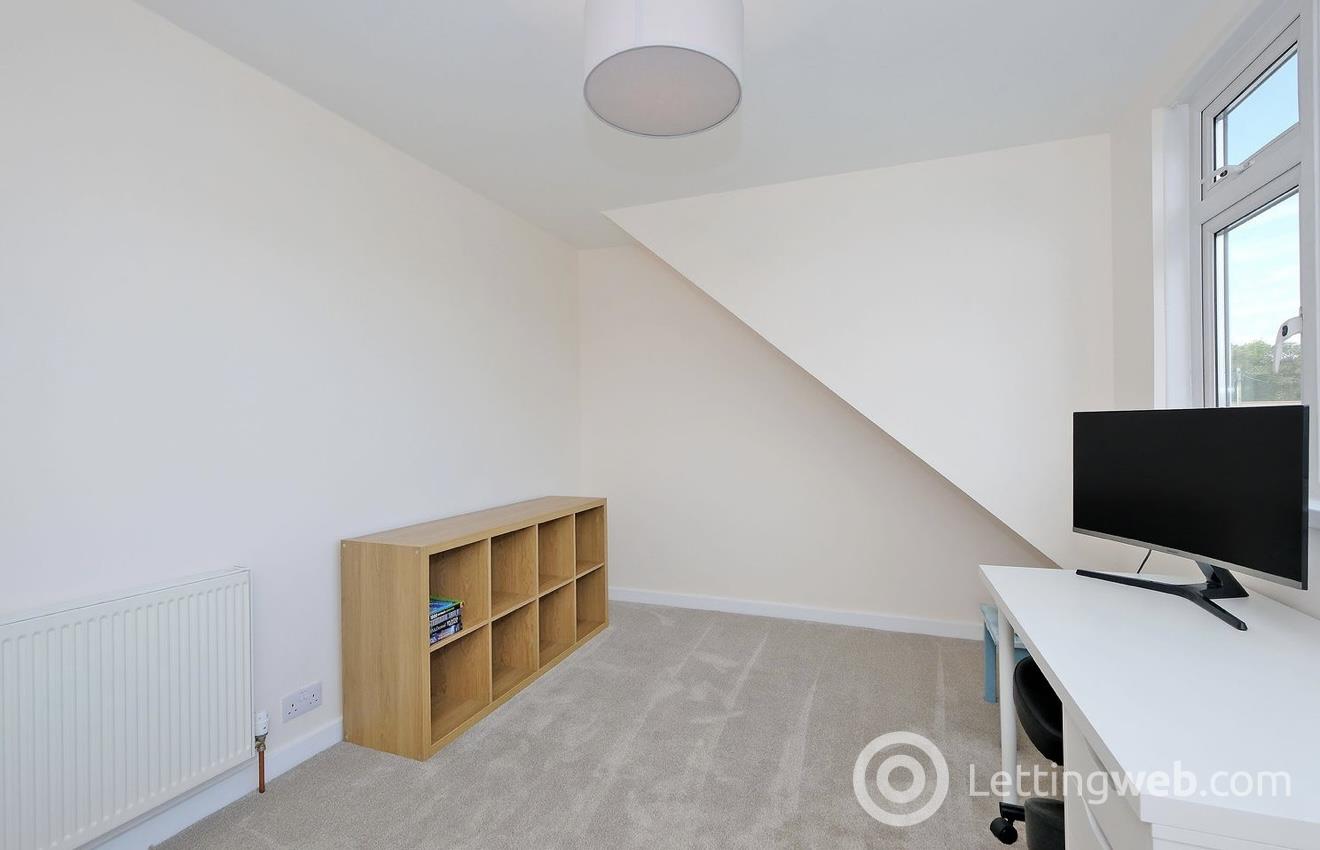 Property to rent in 72 Louisville Avenue, Aberdeen, AB15 4TX