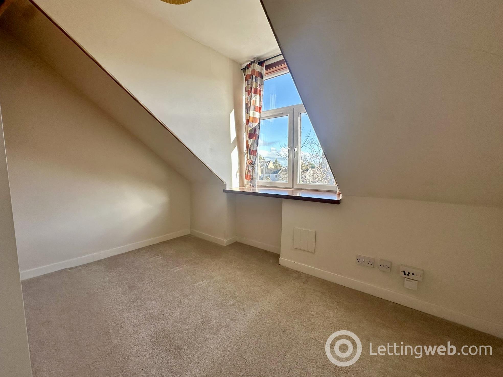 Property to rent in 163 Hardgate, Aberdeen, AB11 6XQ