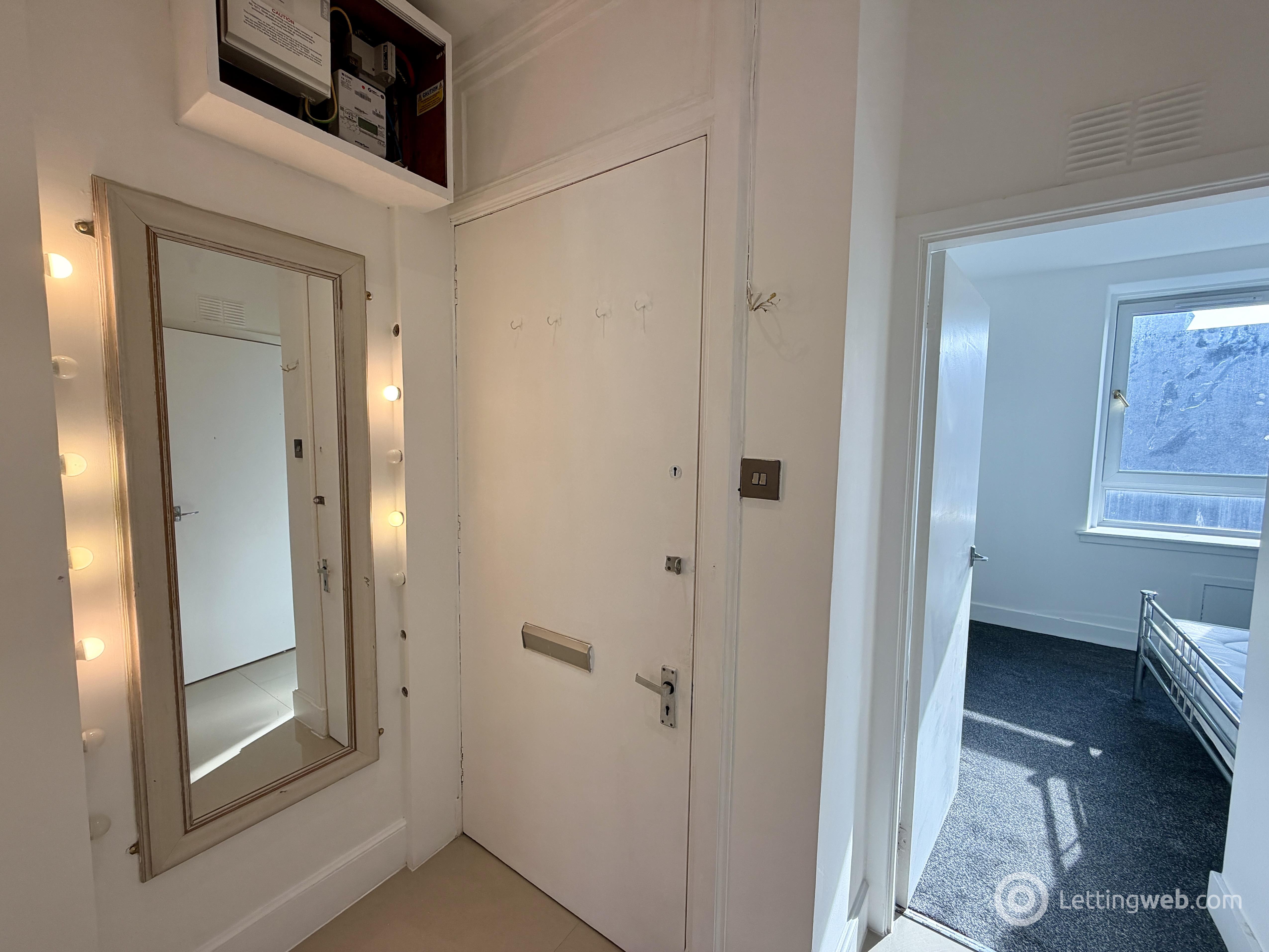 Property to rent in Second Floor Left, 65 Summer Street, Aberdeen, AB10 1SJ