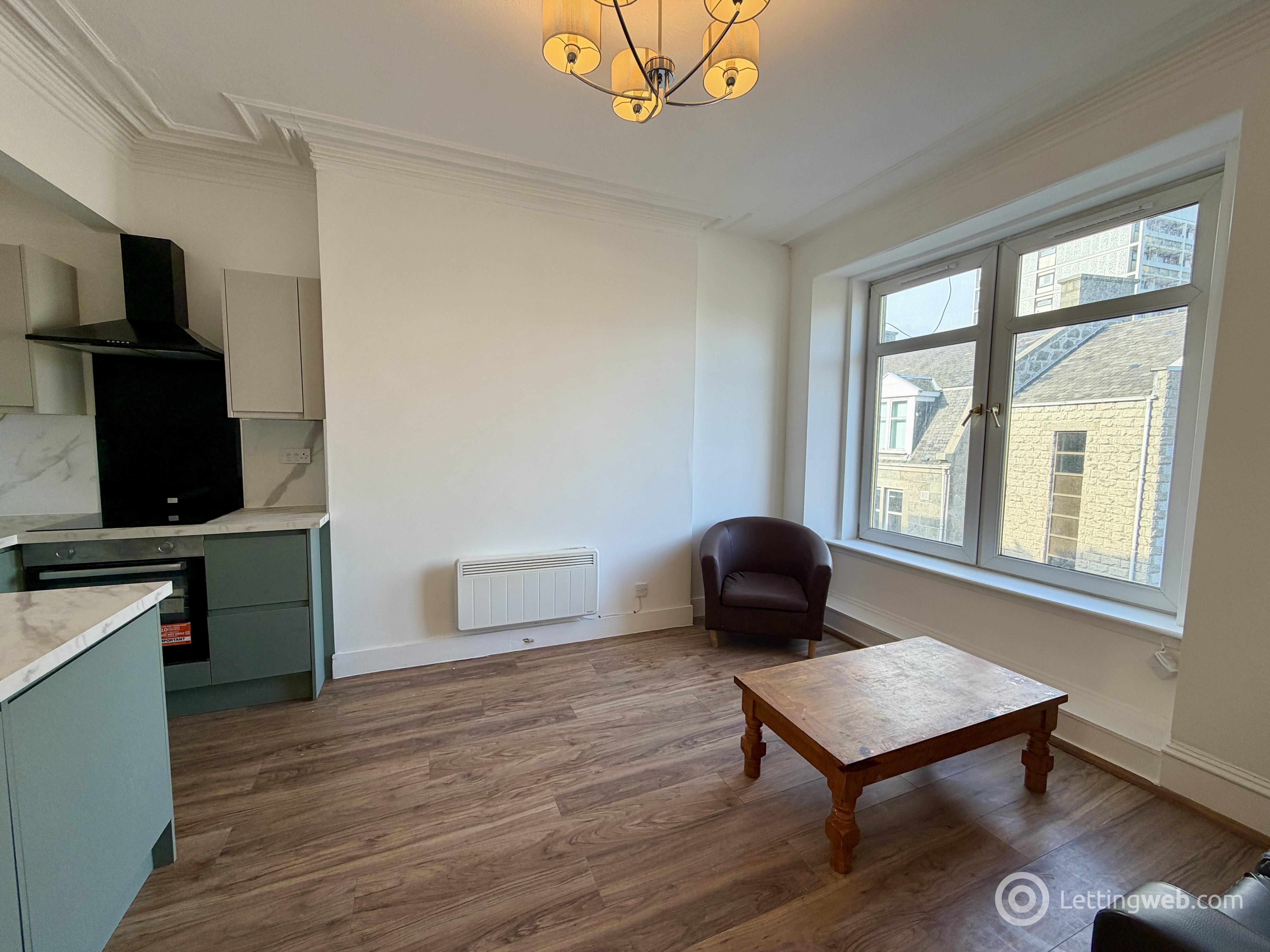 Property to rent in Second Floor Left, 65 Summer Street, Aberdeen, AB10 1SJ