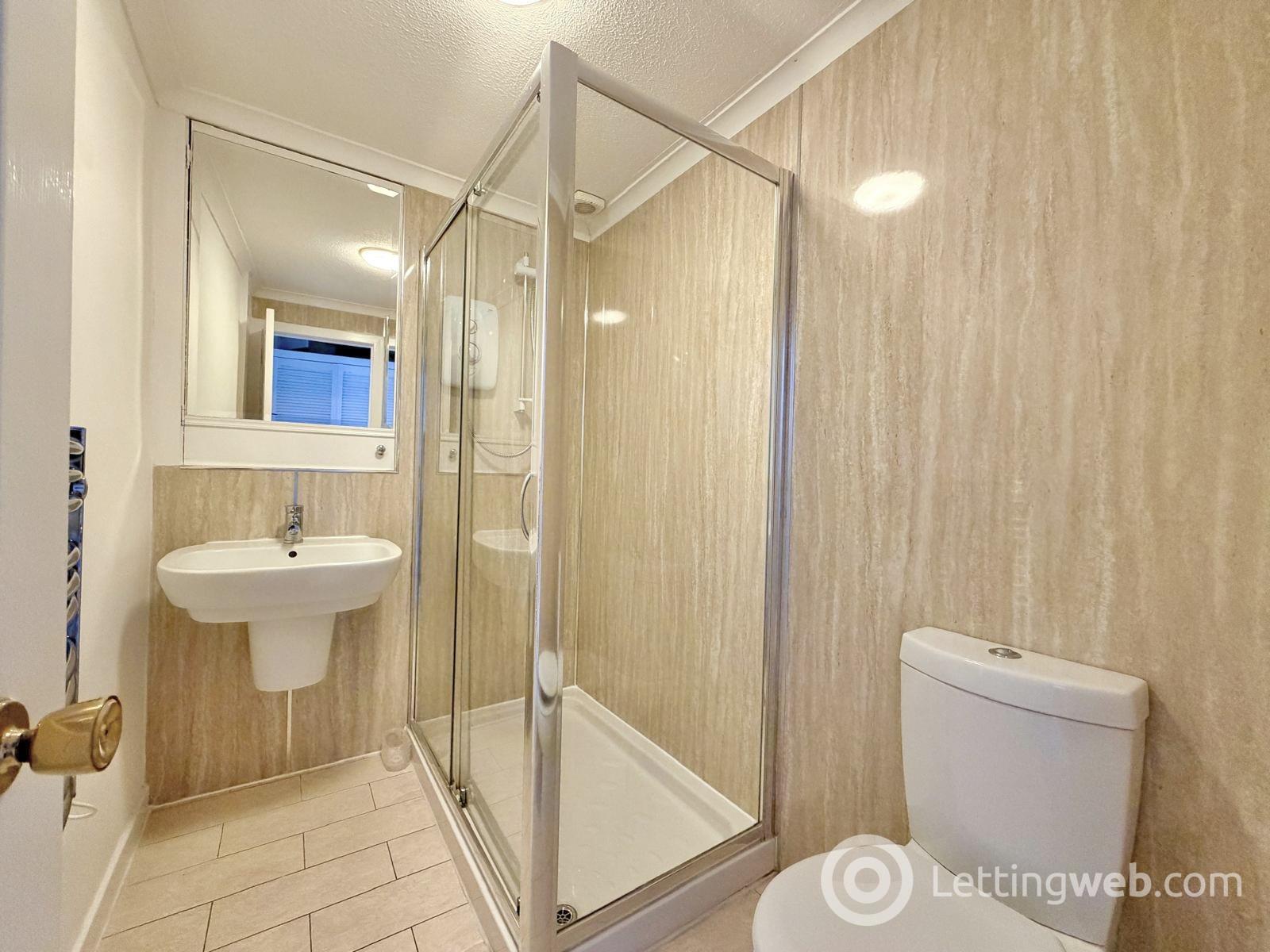 Property to rent in Second Floor Right, 29 Wallfield Place, Aberdeen, AB25 2JQ