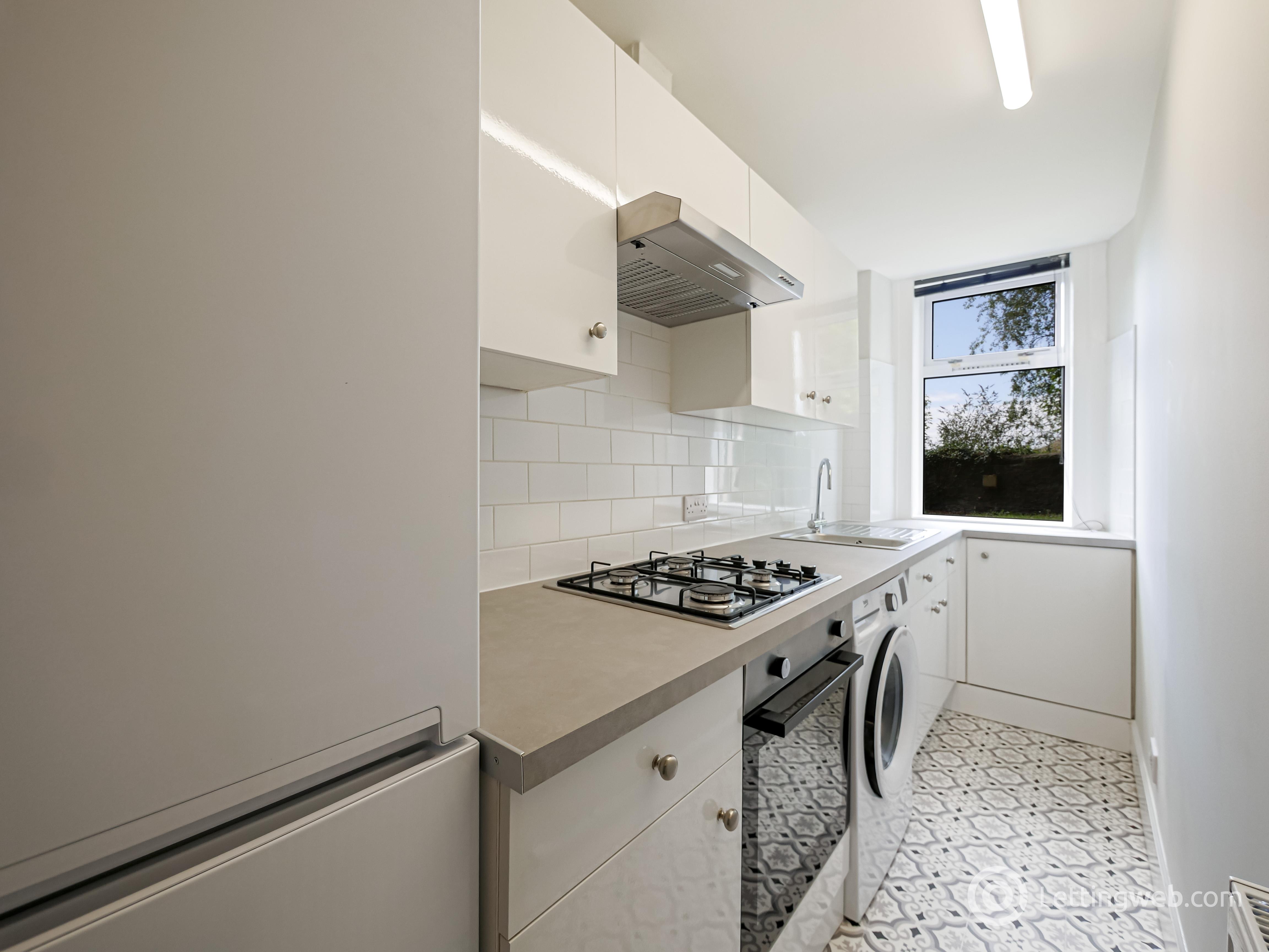 Property to rent in G/R, 27 Baxter Park Terrace, Dundee, DD4 6NR