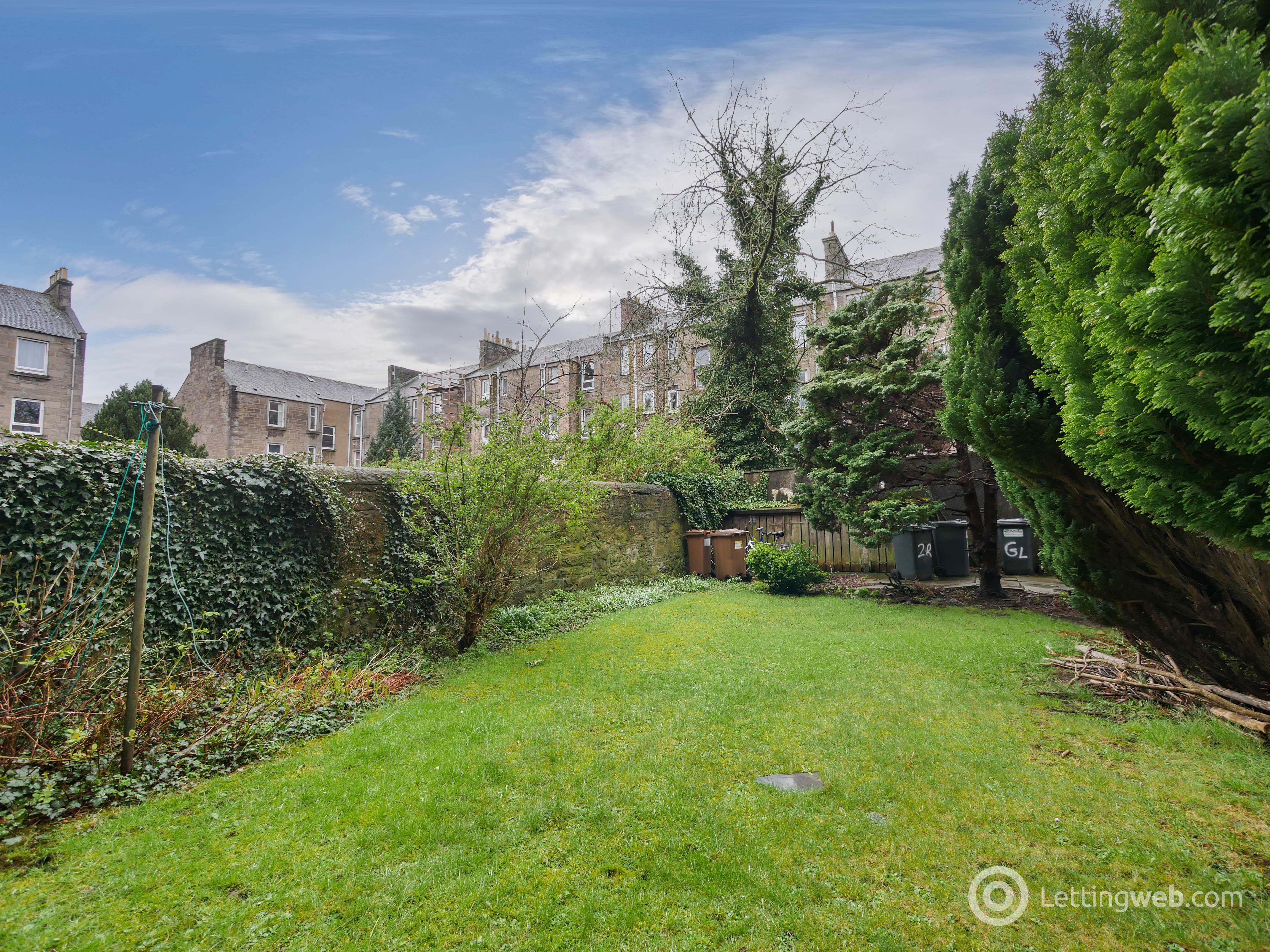 Property to rent in G/L, 14 Baxter Park Terrace, Dundee, DD4 6NW