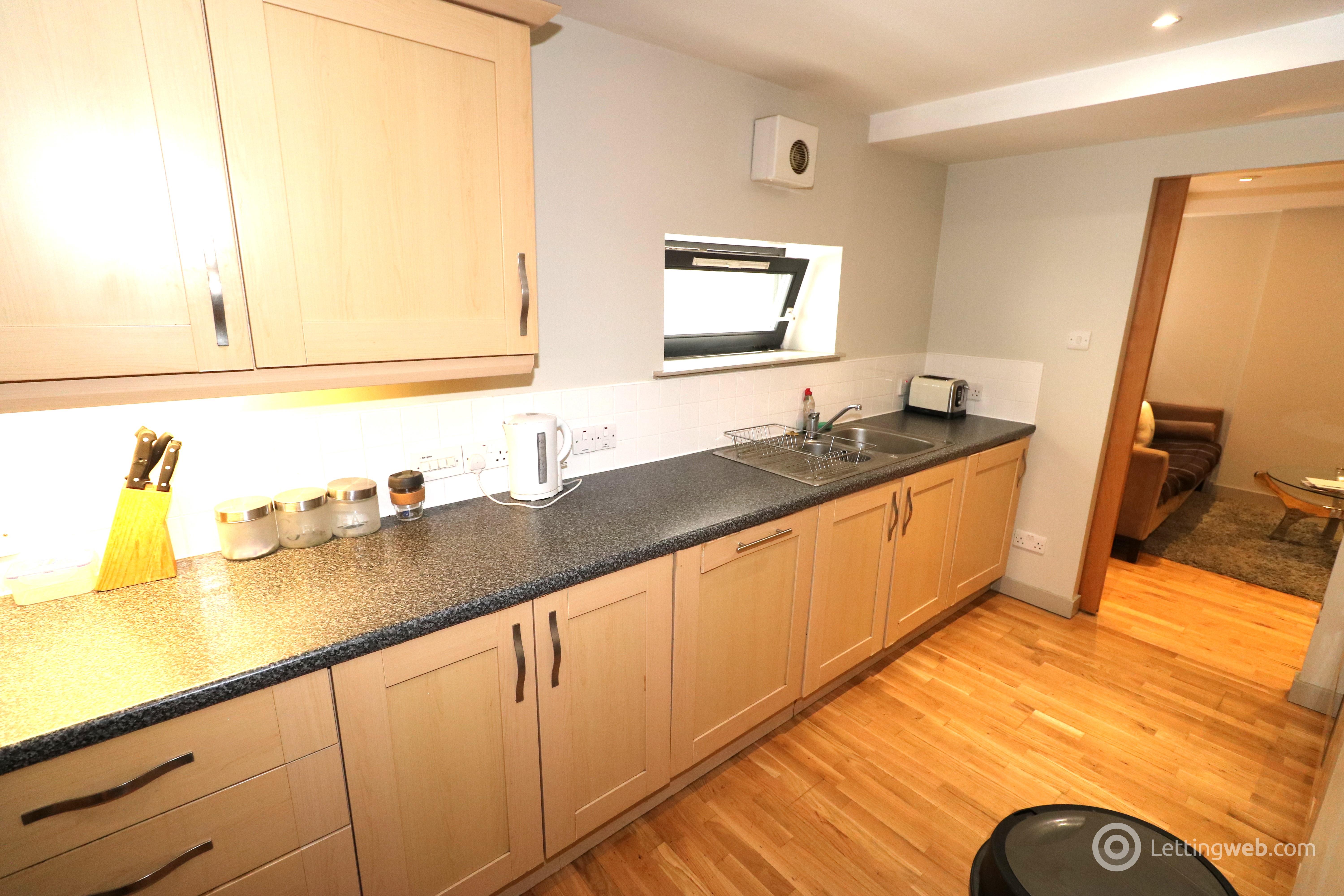 Property to rent in Old Fishmarket Close, Edinburgh, EH1 1AE