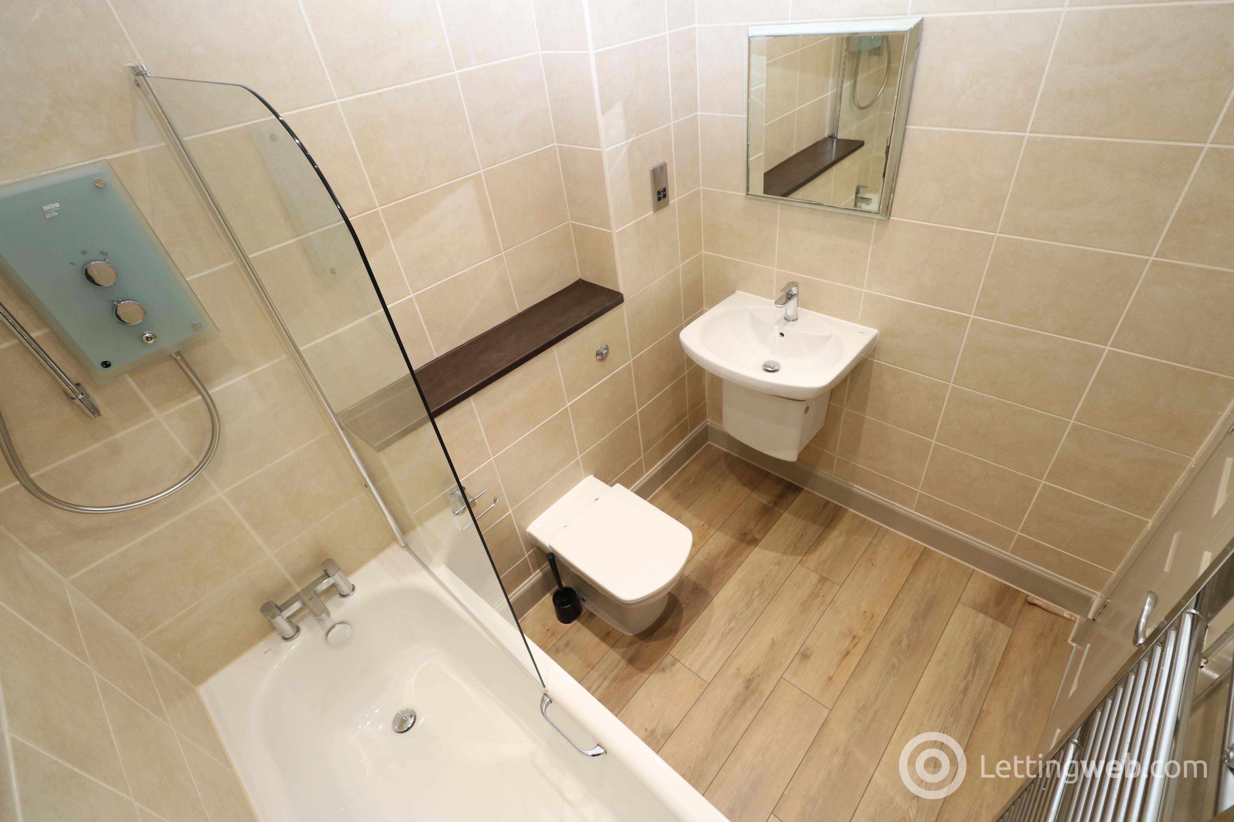 Property to rent in 28 West Nicolson Street, Edinburgh, EH8 9DD