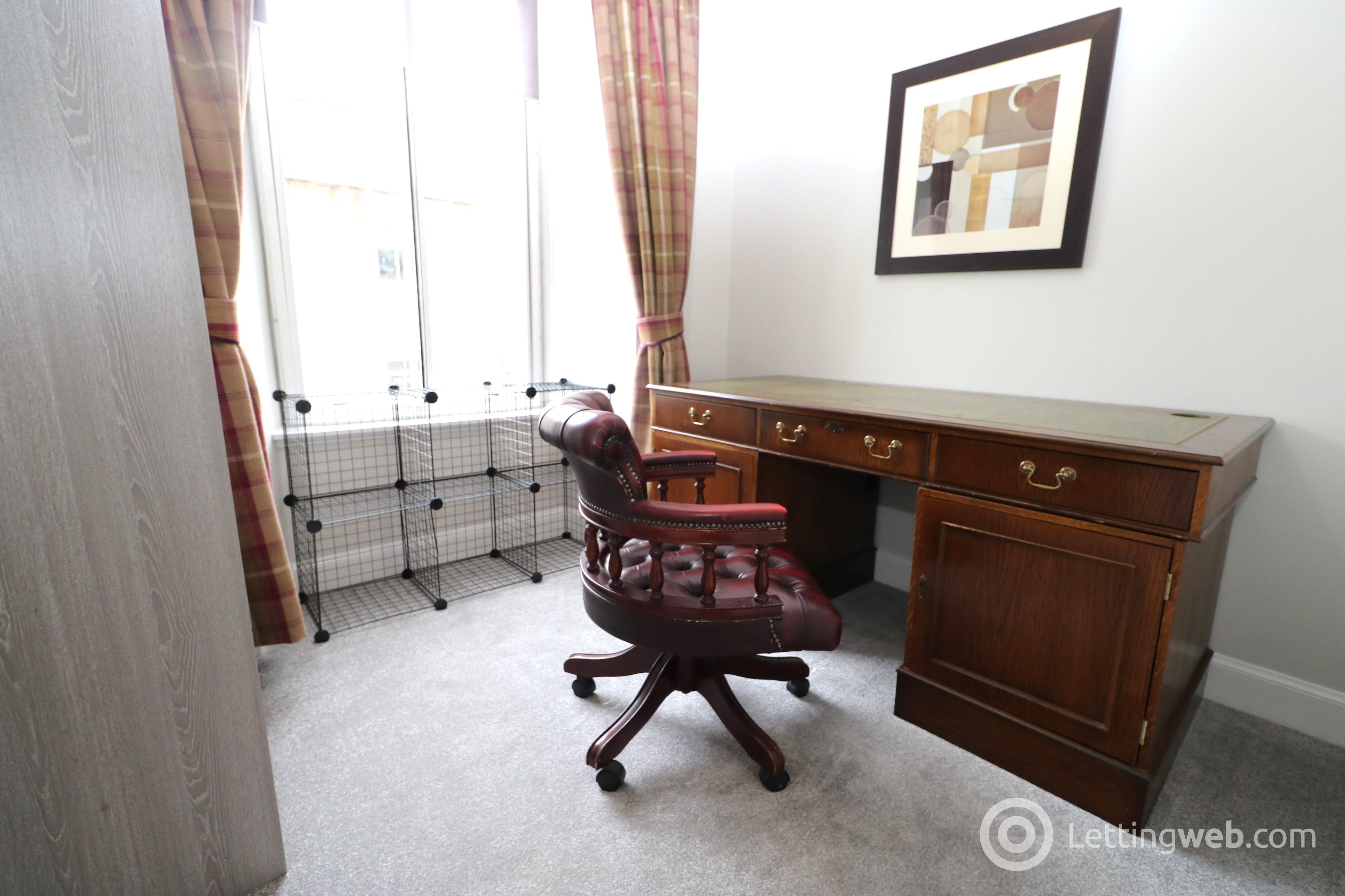 Property to rent in 28 West Nicolson Street, Edinburgh, EH8 9DD