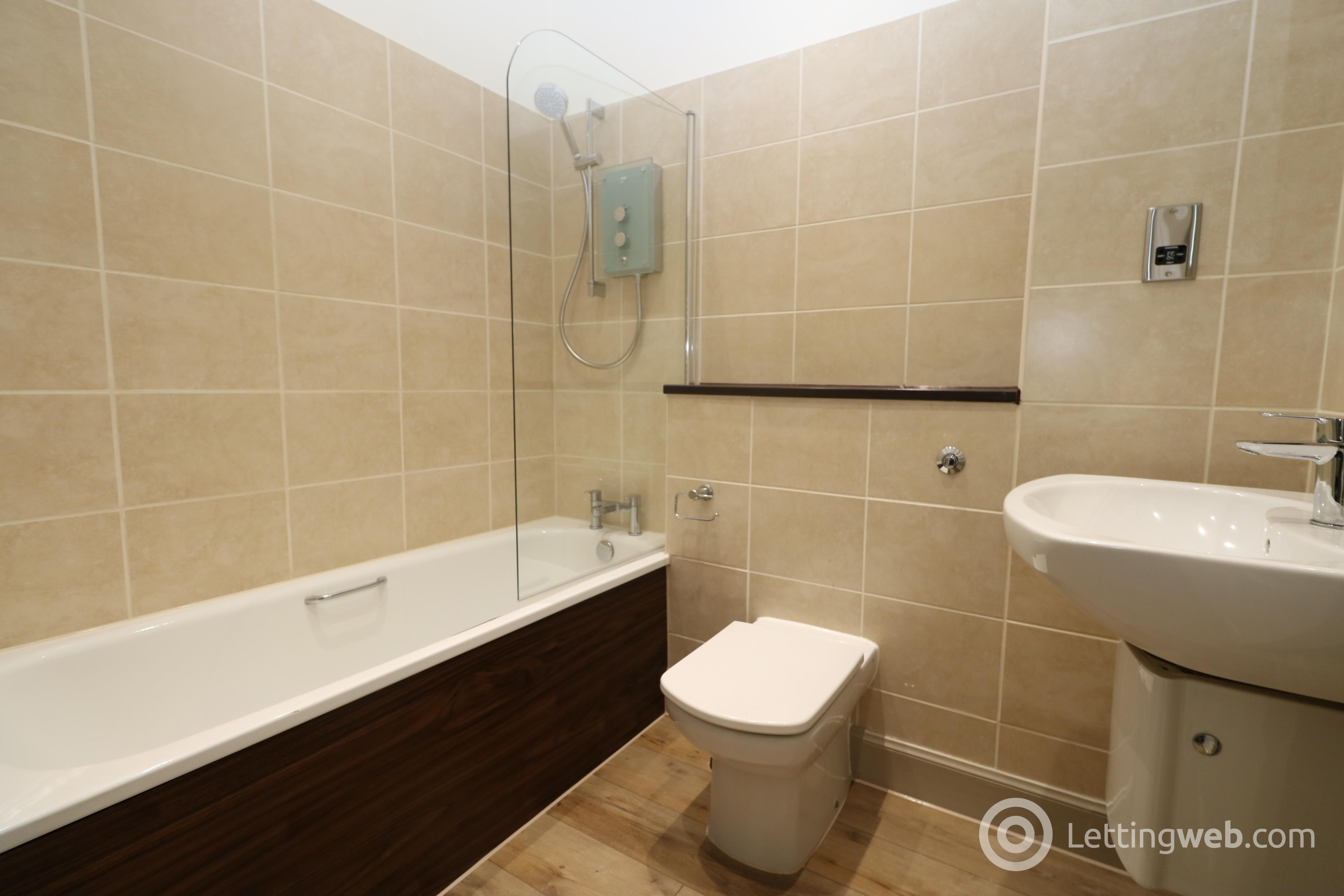 Property to rent in 28 West Nicolson Street, Edinburgh, EH8 9DD