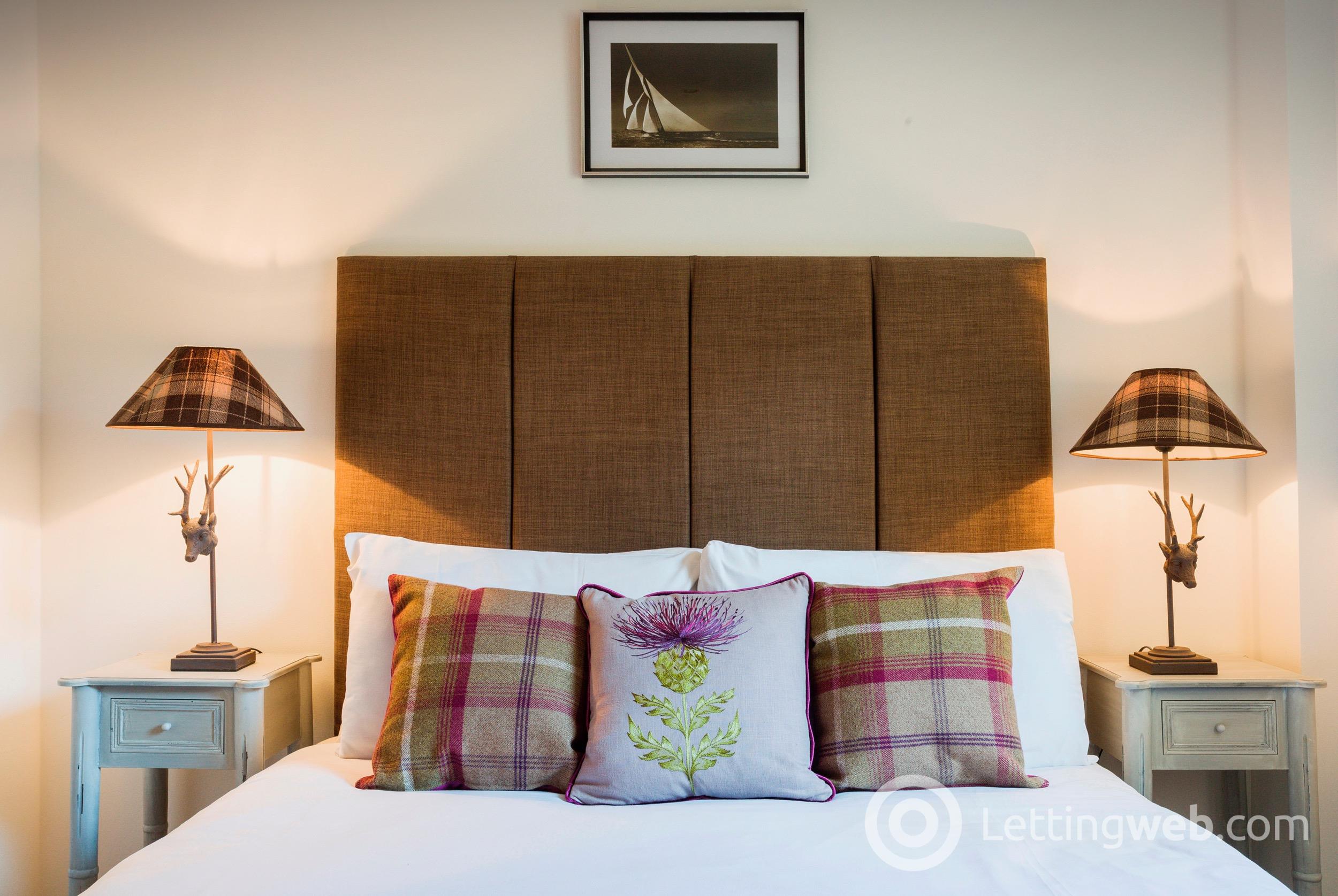 Property to rent in Old Fishmarket Close, Edinburgh, EH1 1AE