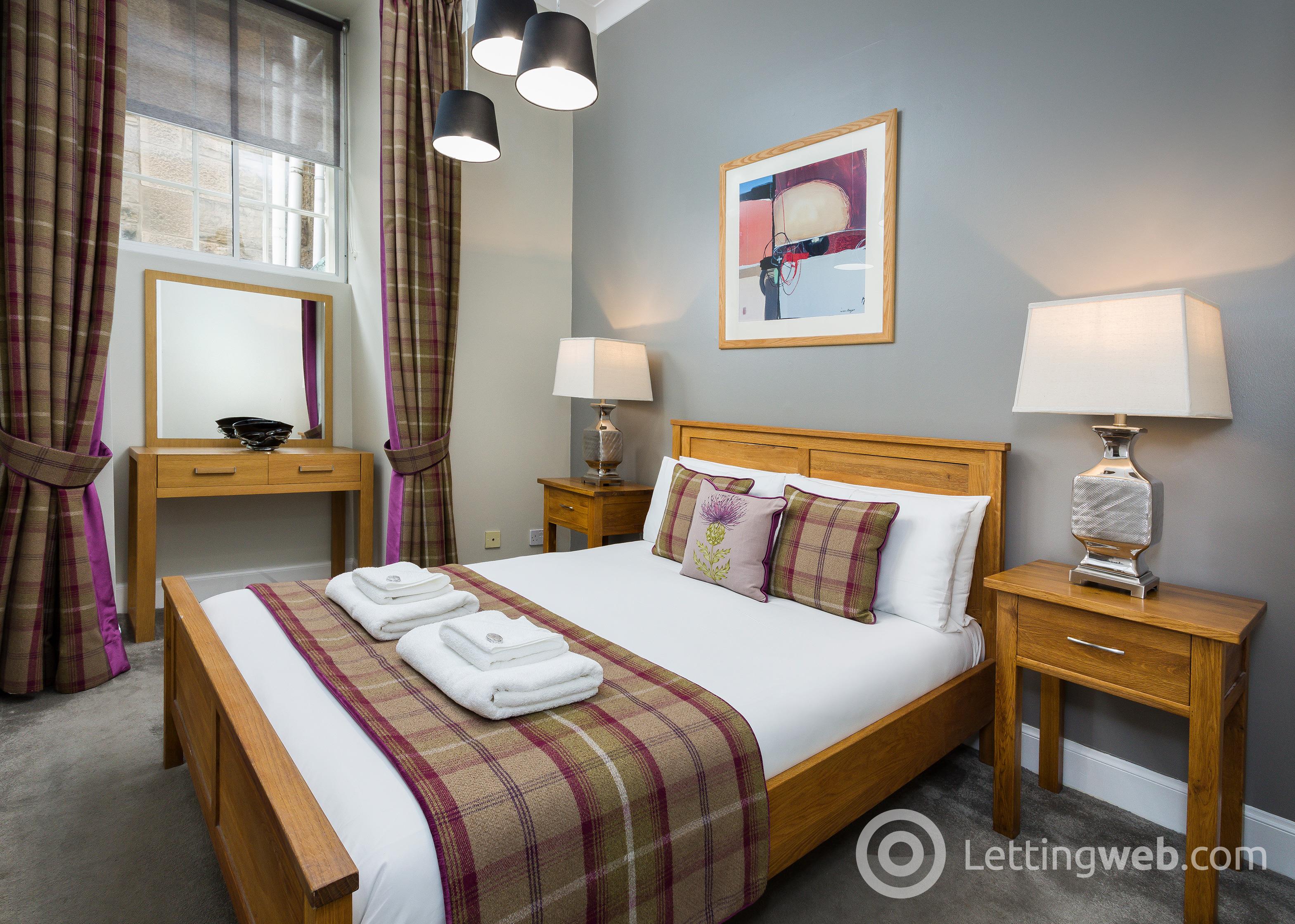 Property to rent in West Nicolson Street, Edinburgh, EH8 9DD