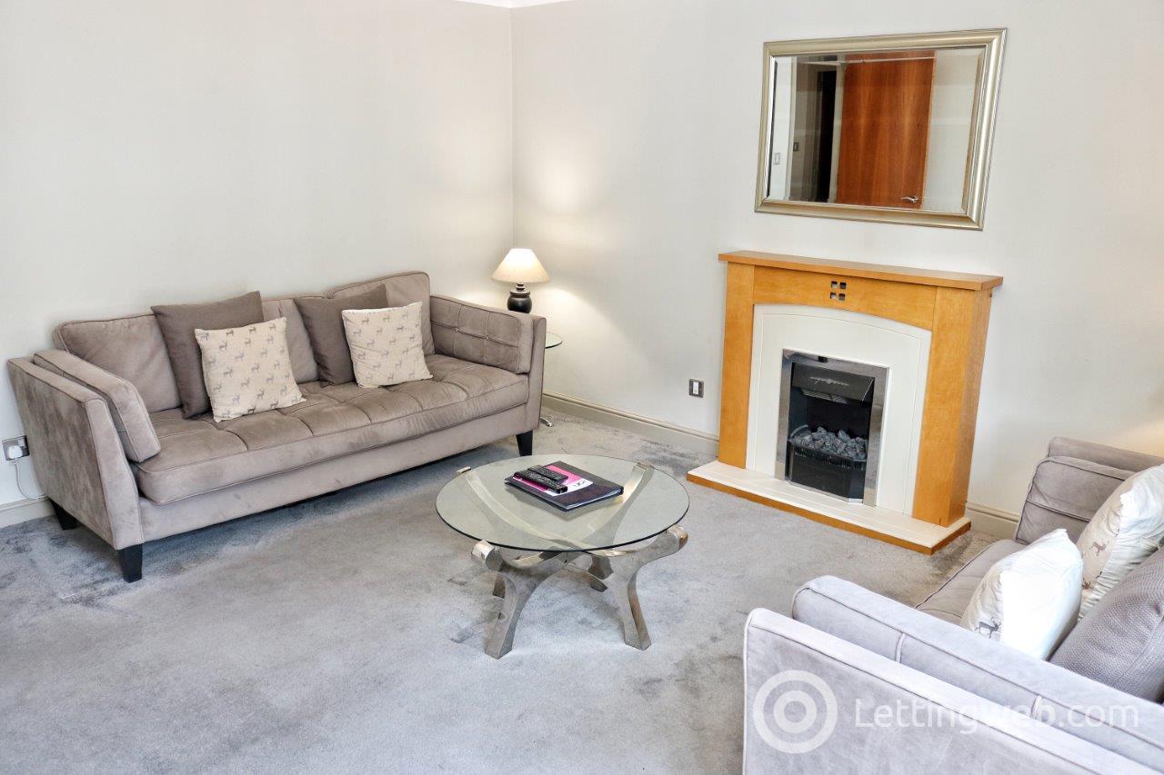 Property to rent in Old Tolbooth Wynd, Edinburgh, EH8 8EQ