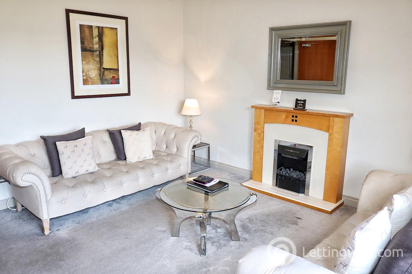 Property to rent in Old Tolbooth Wynd, Edinburgh, EH8 8EQ